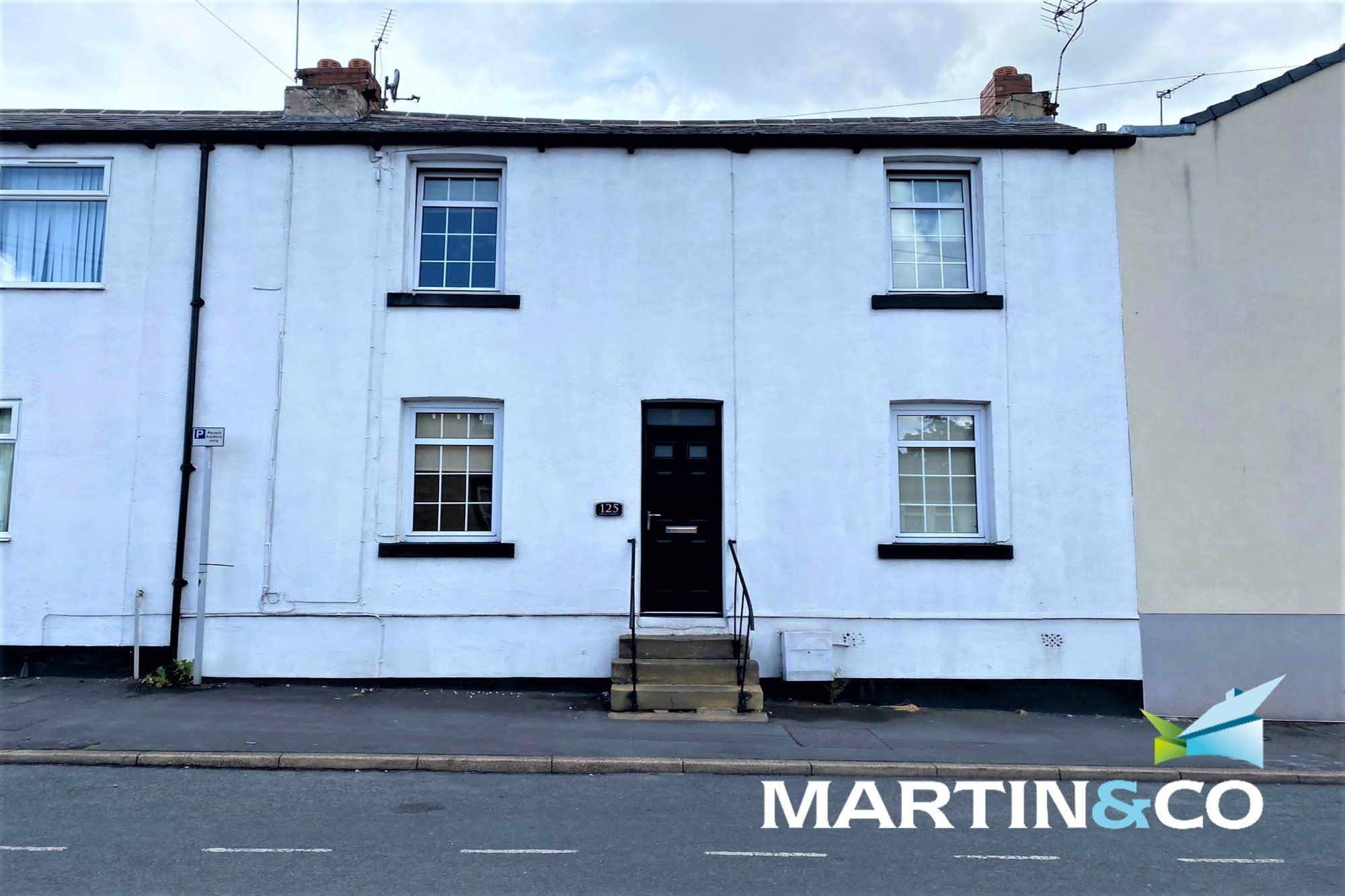 4 bed terraced house for sale in High Street, Normanton, Wakefield