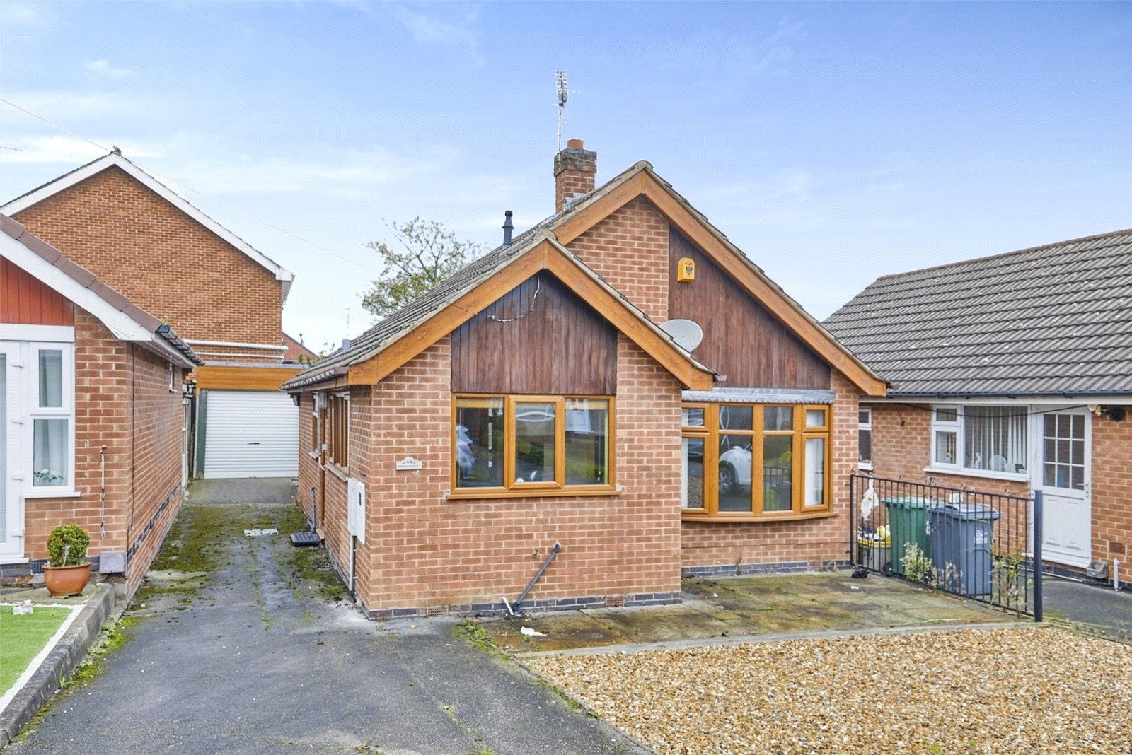 2 bed bungalow for sale in Saxton Avenue, Heanor, Derbyshire DE75 Zoopla