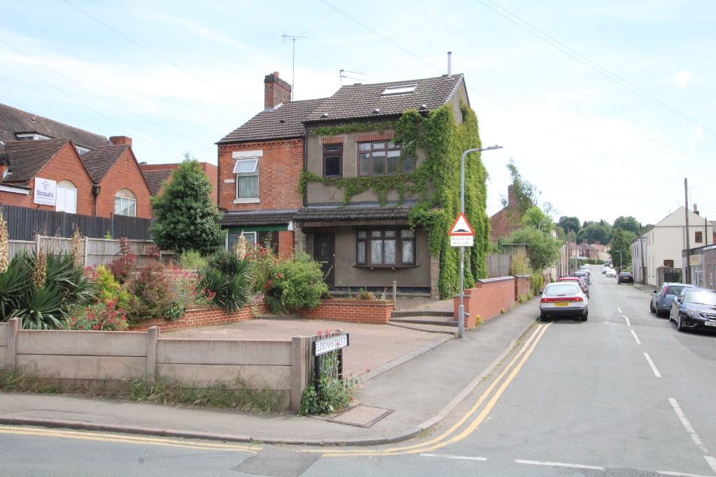 3 bed semidetached house for sale in Church Hill Street, Winshill