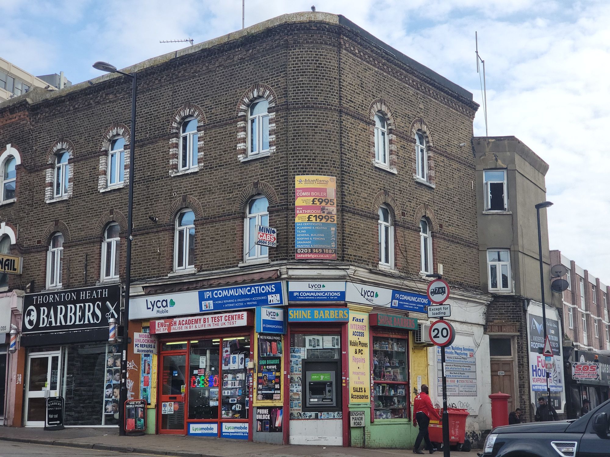 6 bed property for sale in Bensham Manor Road, Thornton Heath, Surrey