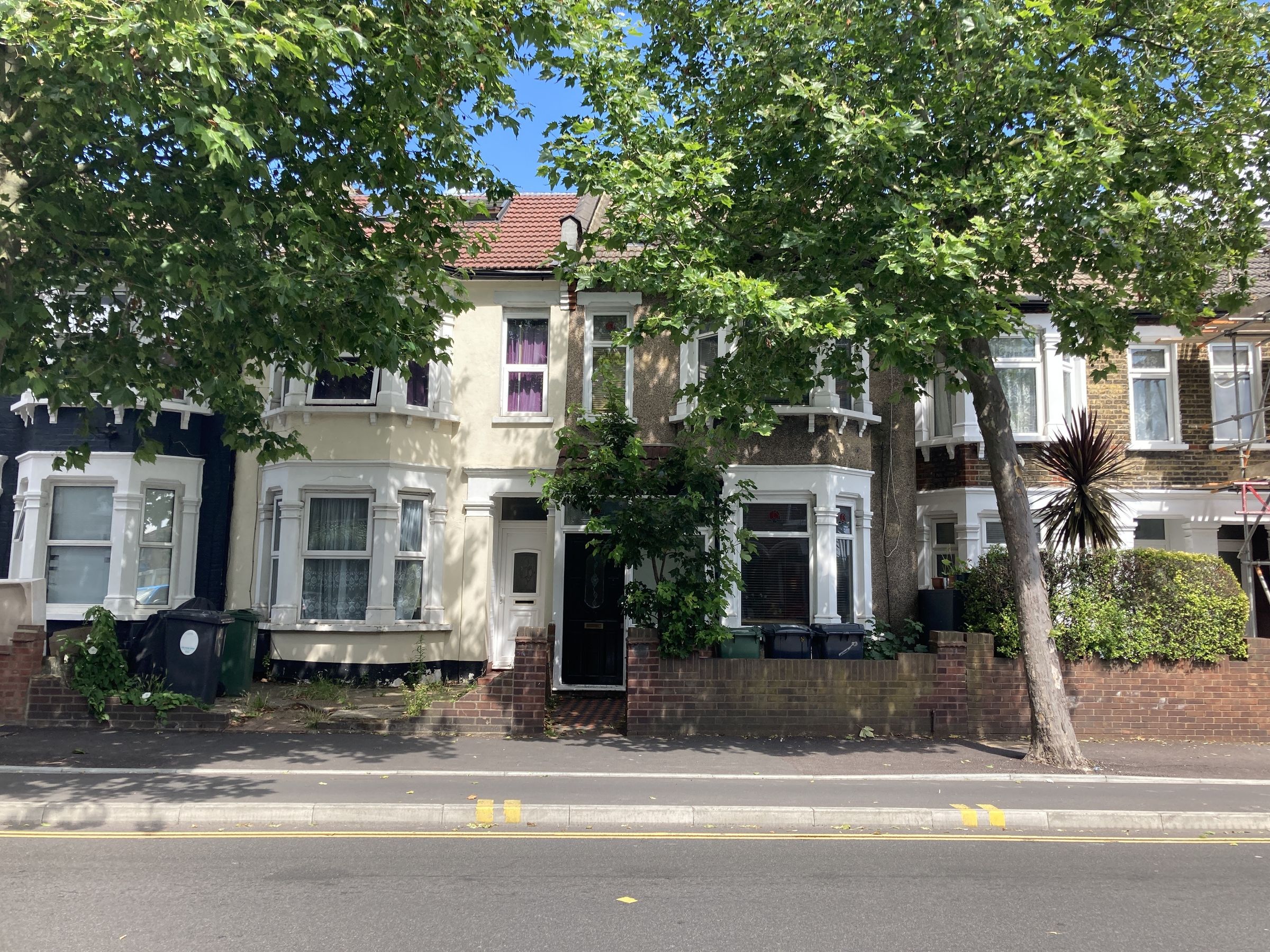 Flat 2, 257 Markhouse Road, Walthamstow, London E17
