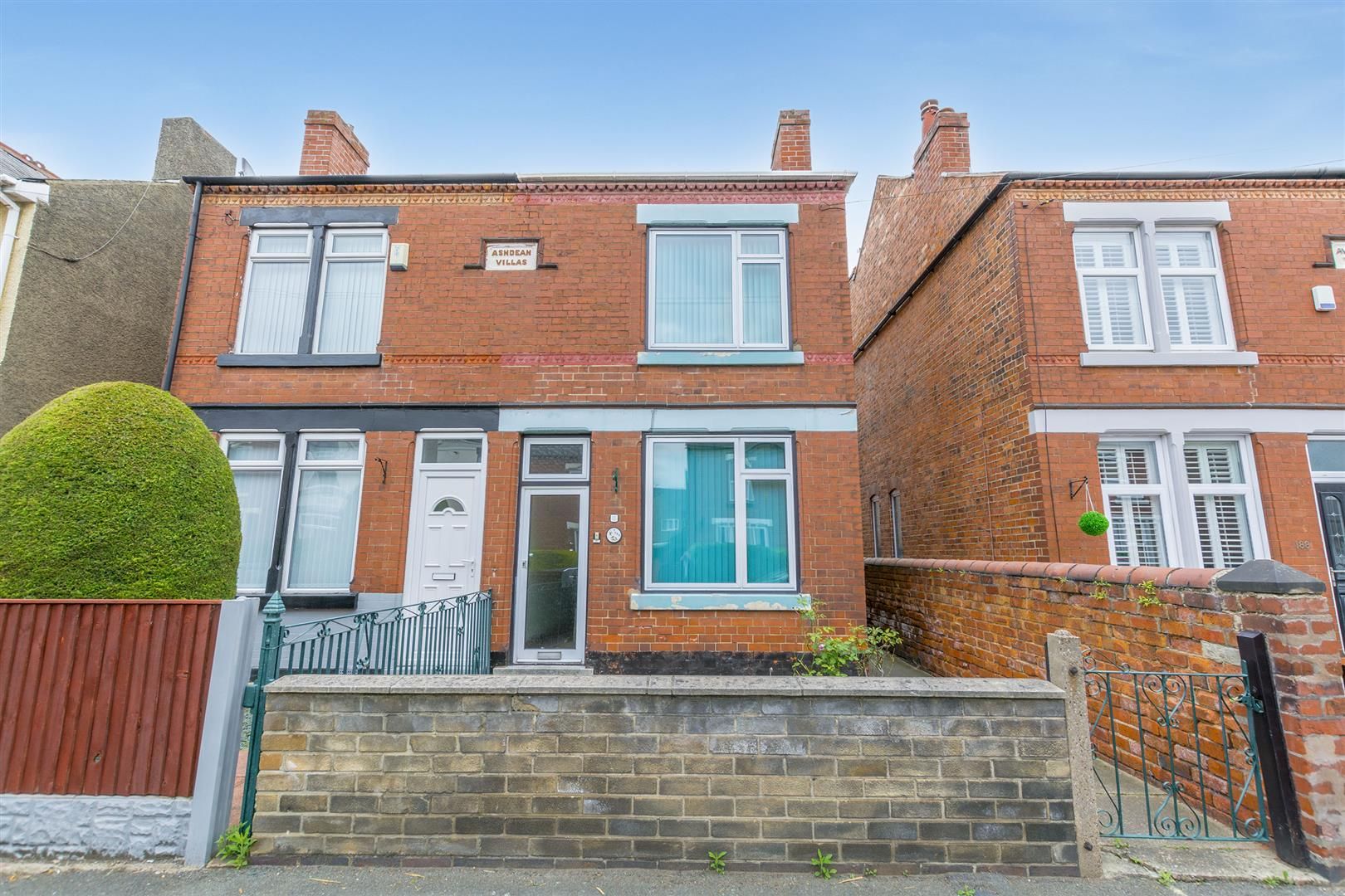 2 bed semidetached house for sale in College Street, Long Eaton