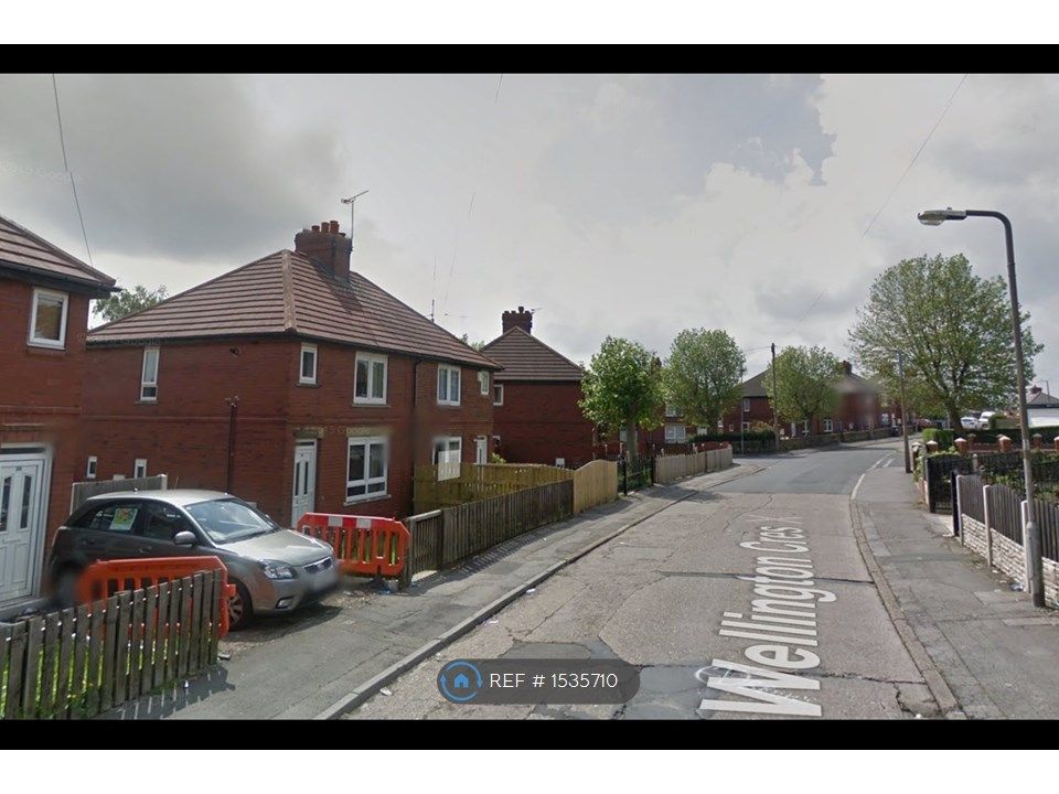 2 bed semidetached house to rent in Bank End Avenue, Worsbrough