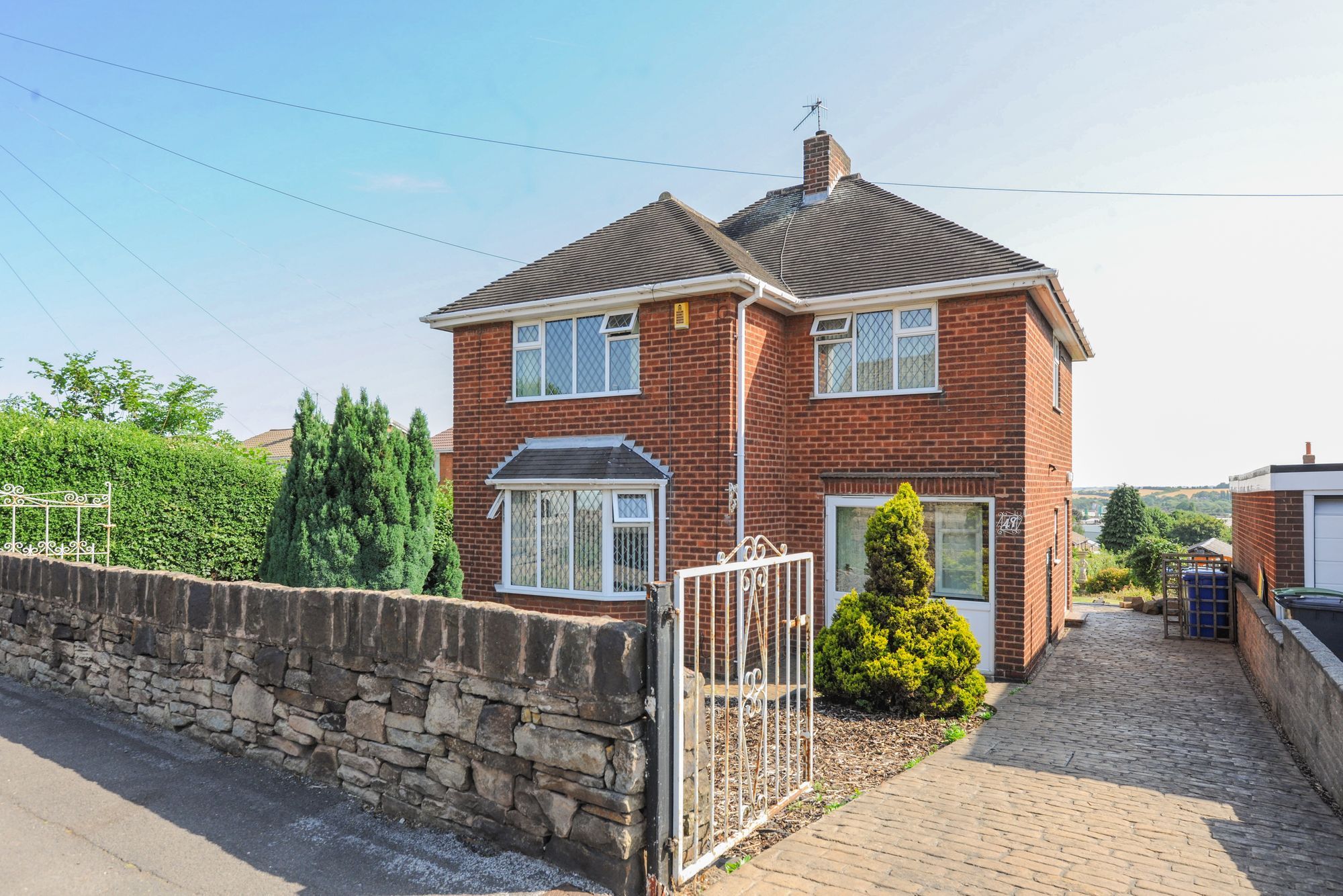 3 bed detached house for sale in Peveril Road, Chesterfield S41 Zoopla