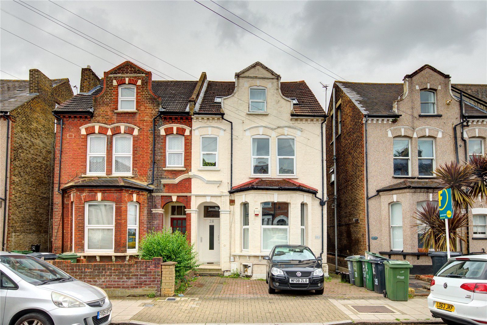 2 bed flat for sale in Ellison Road, London SW16 Zoopla