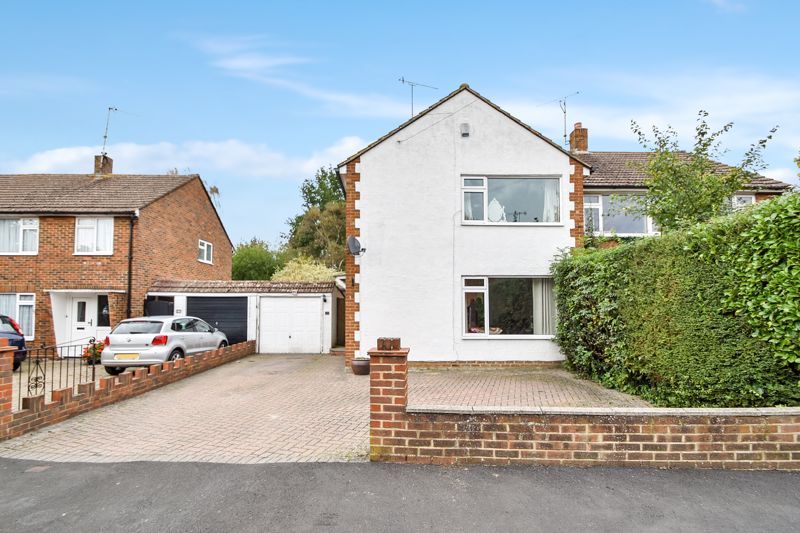 3 bed semidetached house for sale in Hever Road, Hever, Edenbridge TN8