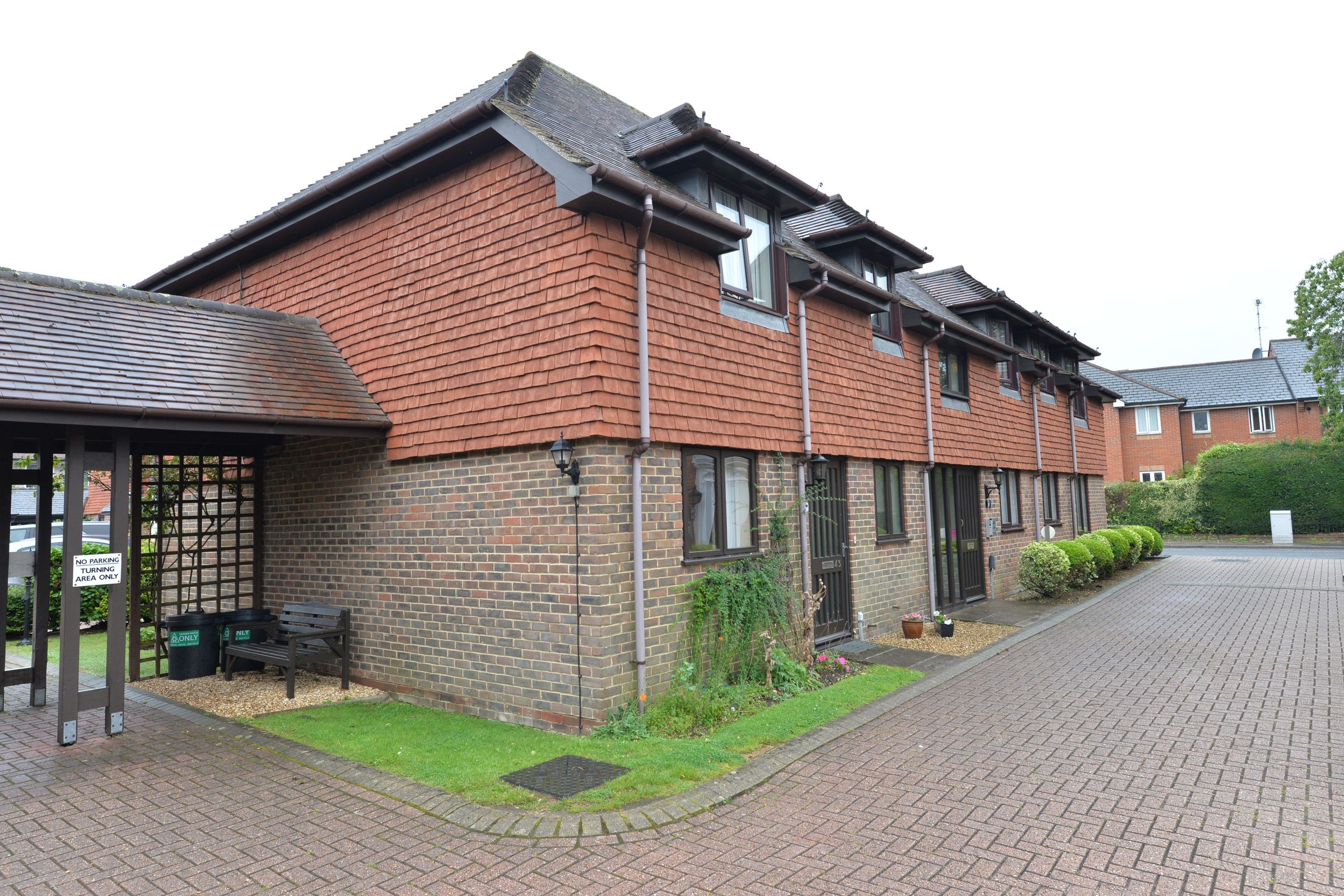1 bed flat for sale in Fernhill Lane, New Milton BH25 Zoopla