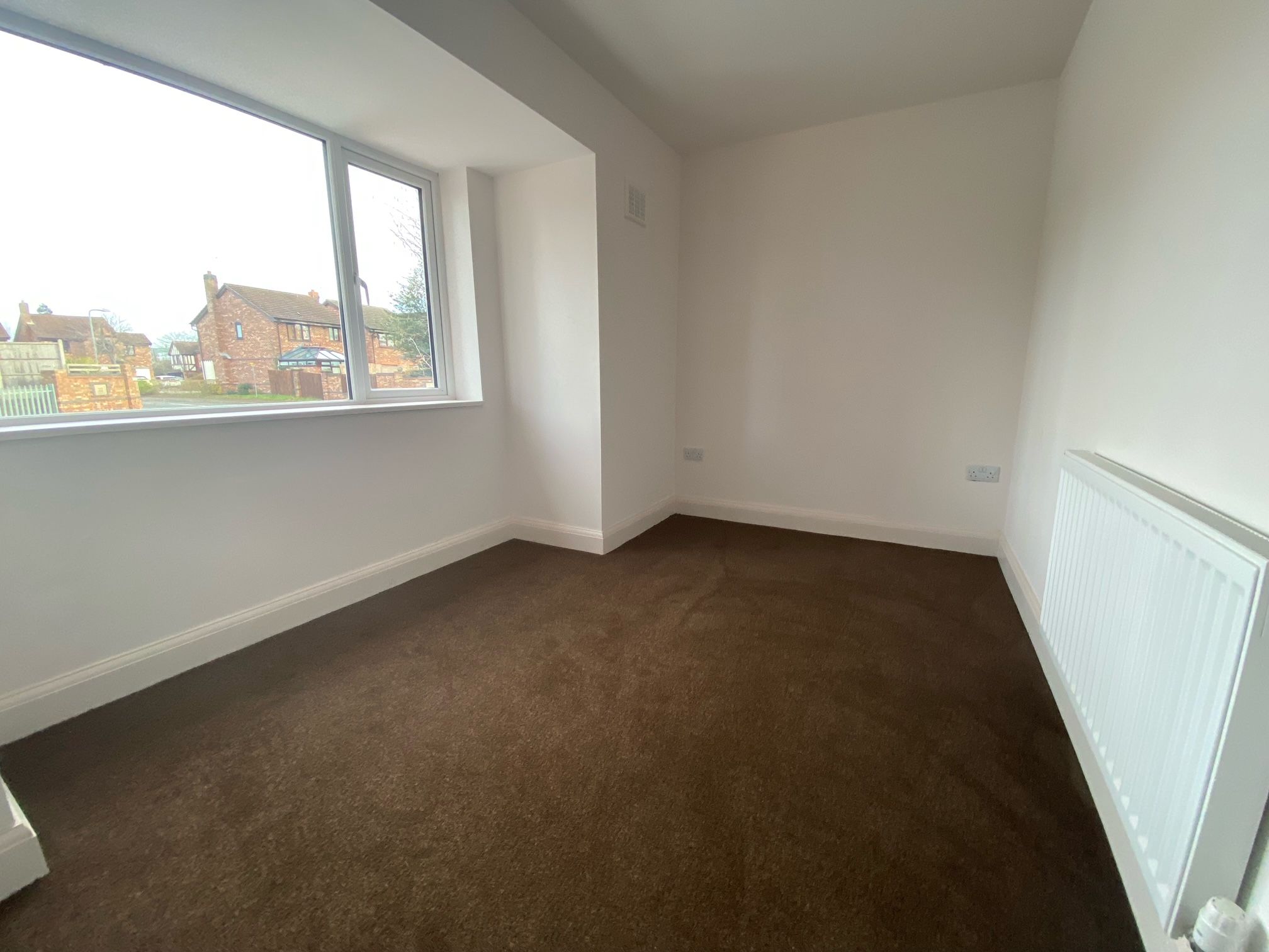 4 bed bungalow to rent in Oldbury Road, Worcester WR2 Zoopla