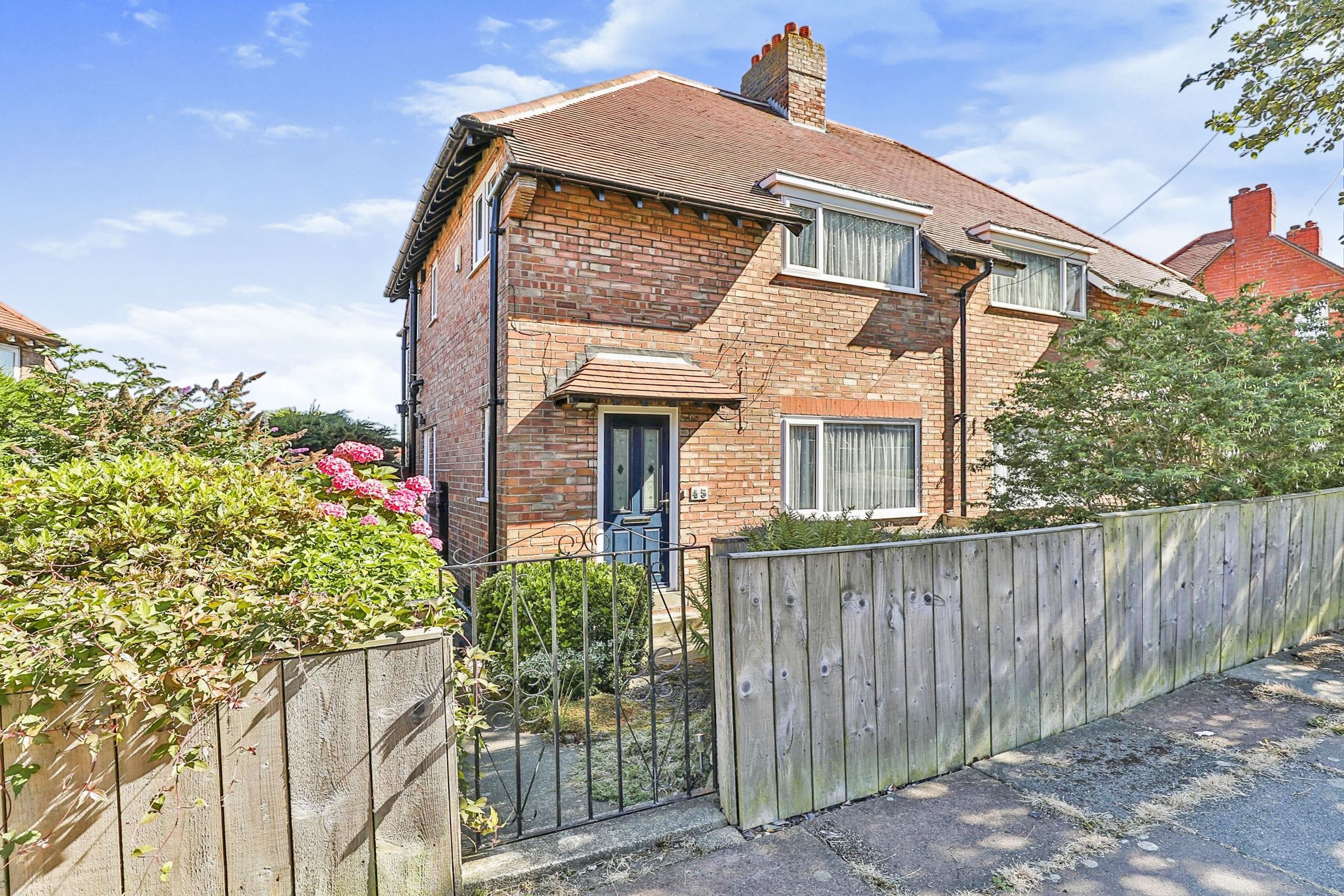 3 bed semidetached house for sale in Prospect Mount Road, Scarborough, North Yorkshire YO12