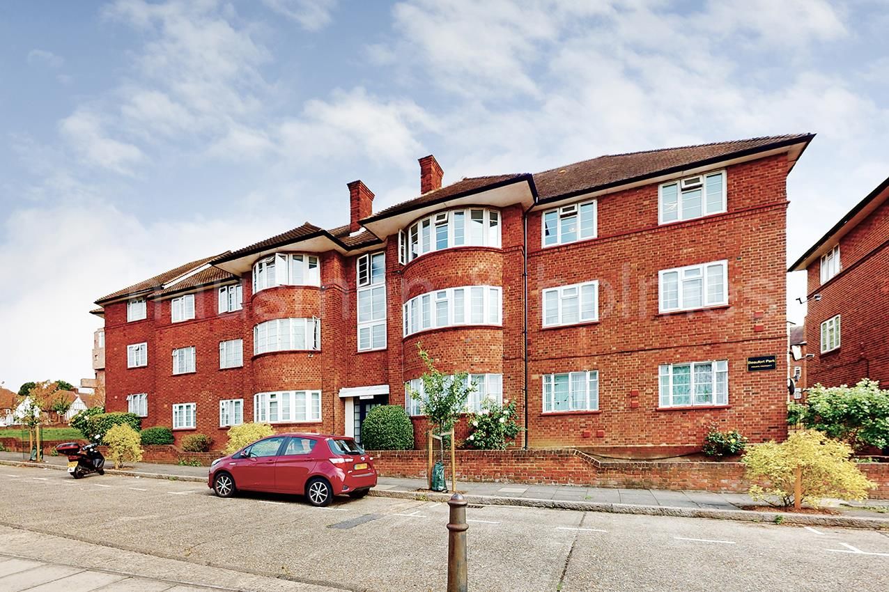 3 bed flat for sale in Beaufort Park, London NW11 Zoopla