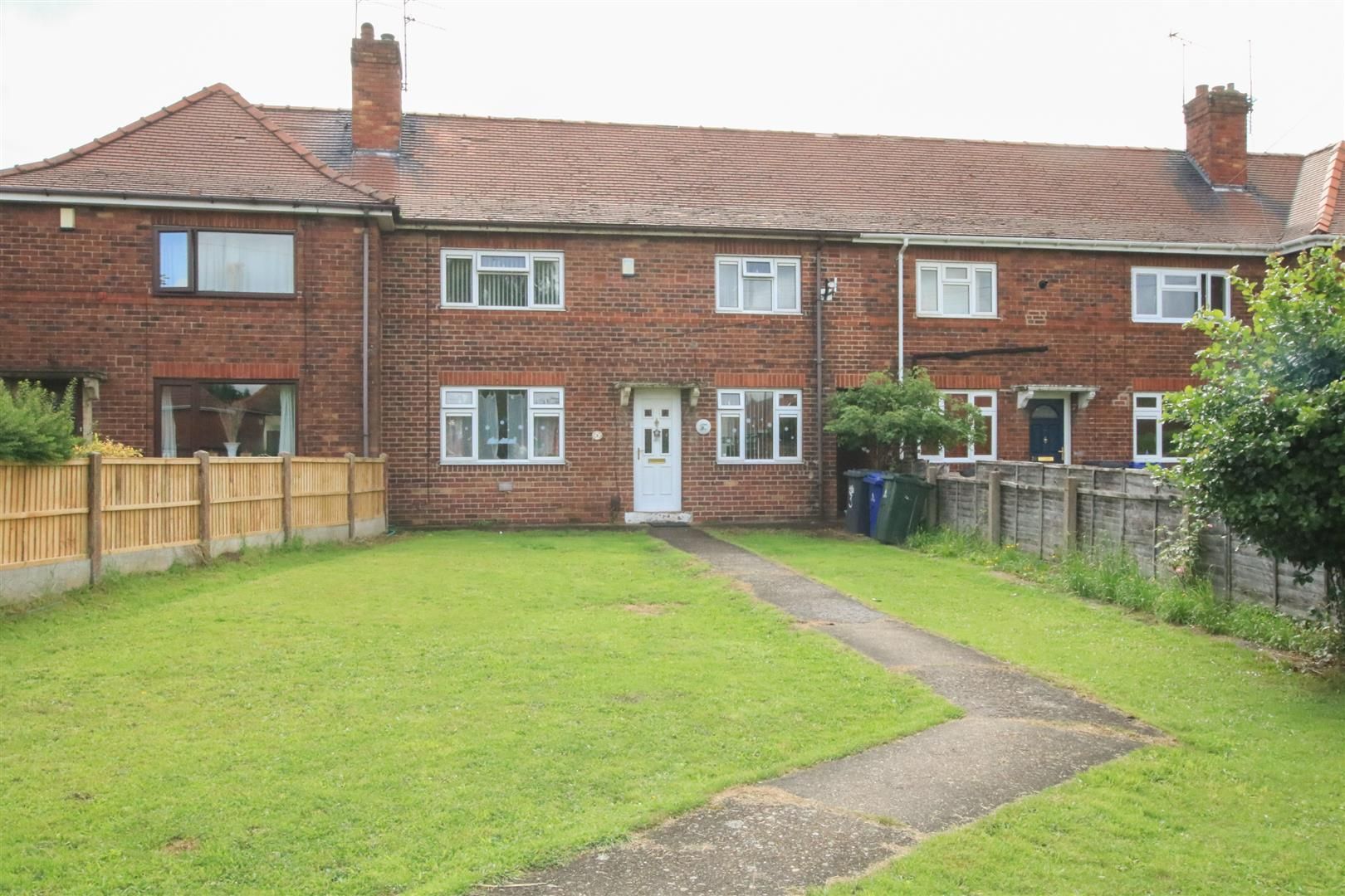 3 bed terraced house for sale in Kent Road, Balby, Doncaster DN4 Zoopla