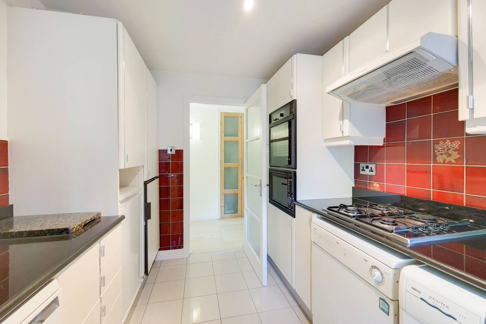 2 bed flat for sale in South Hill Avenue, Harrow On The Hill, Harrow
