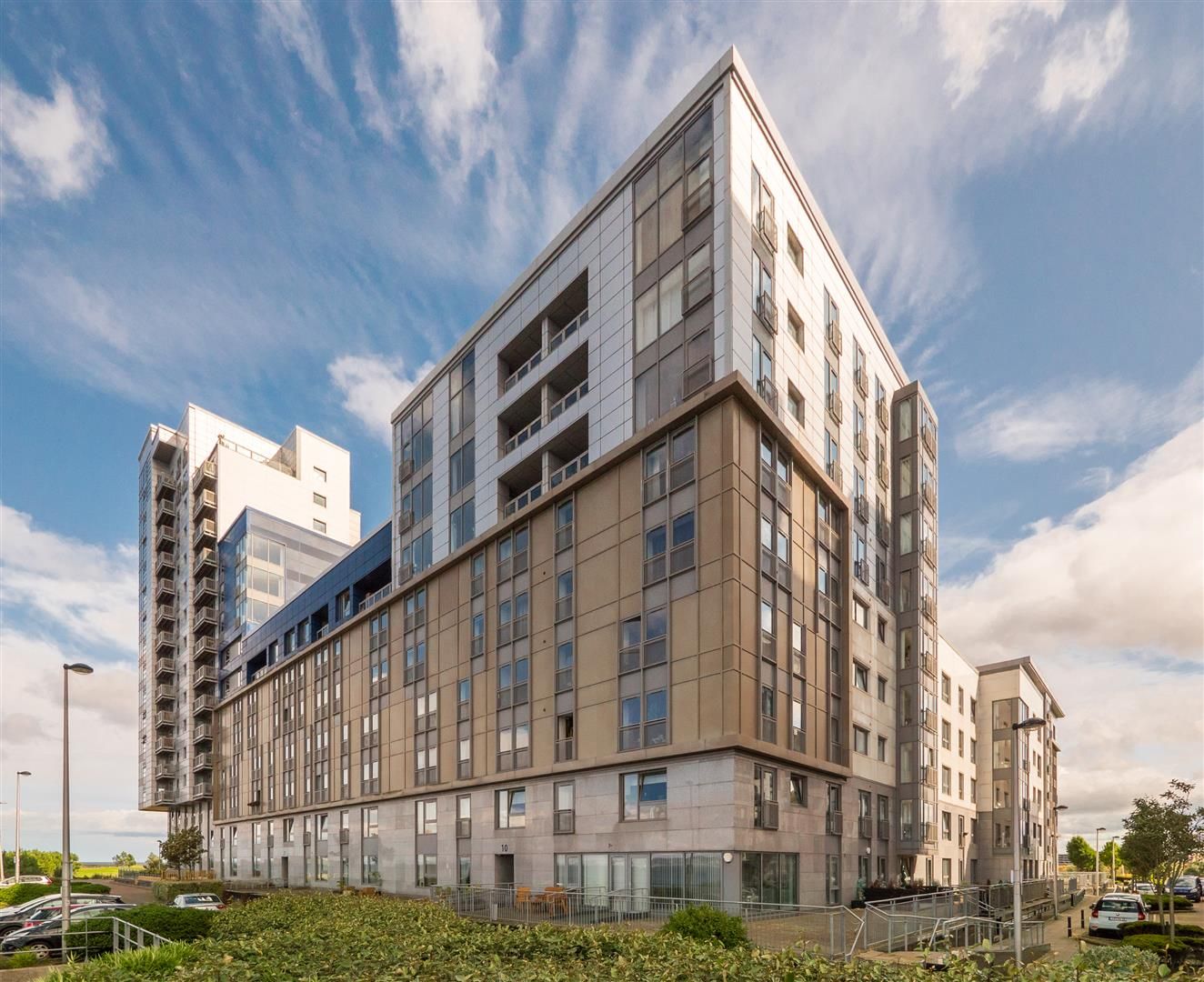 10/18 Western Harbour Breakwater Edinburgh EH6  