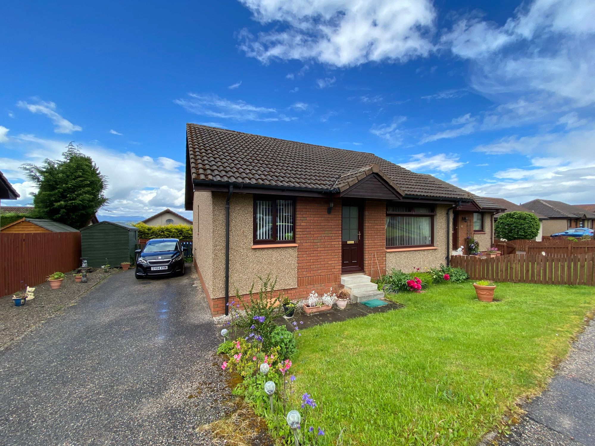 2 bed semidetached bungalow for sale in Burn Brae Crescent, Westhill