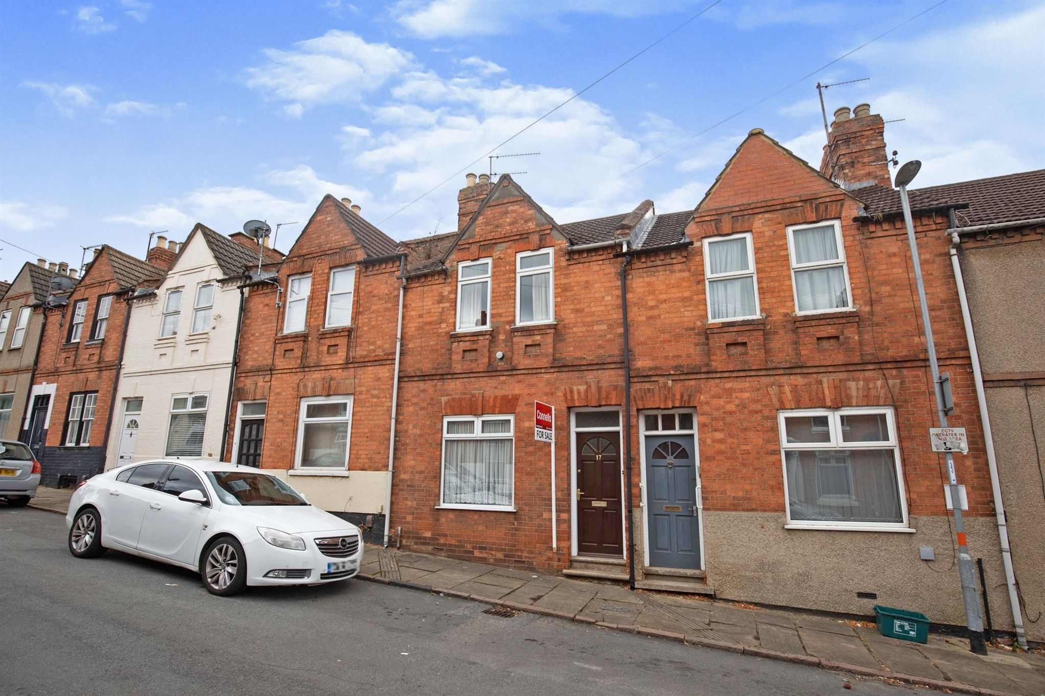 2 bed terraced house for sale in Hampton Street, Northampton NN1 Zoopla