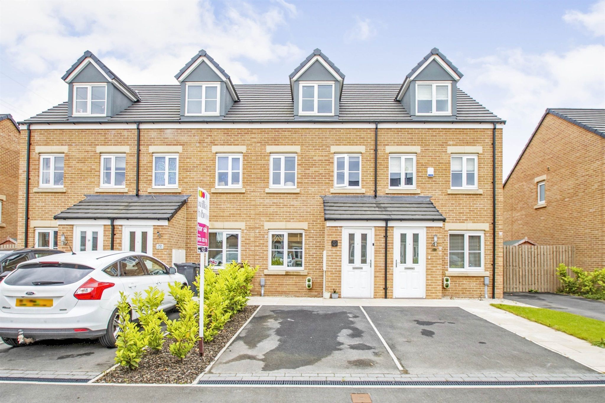 3 bed town house for sale in Albert Drive, Morley, Leeds LS27 Zoopla