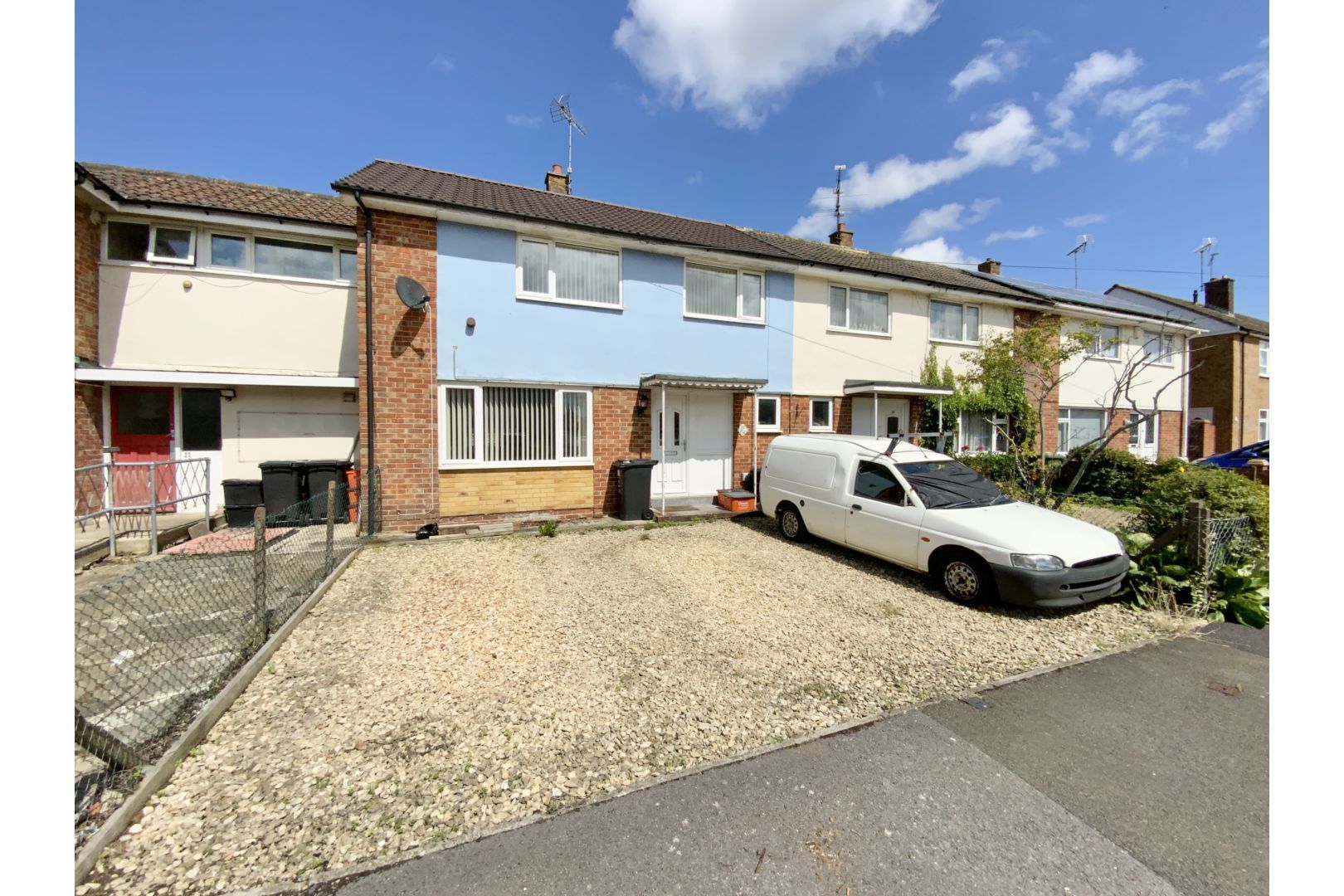 Axbridge Close, Swindon SN3  