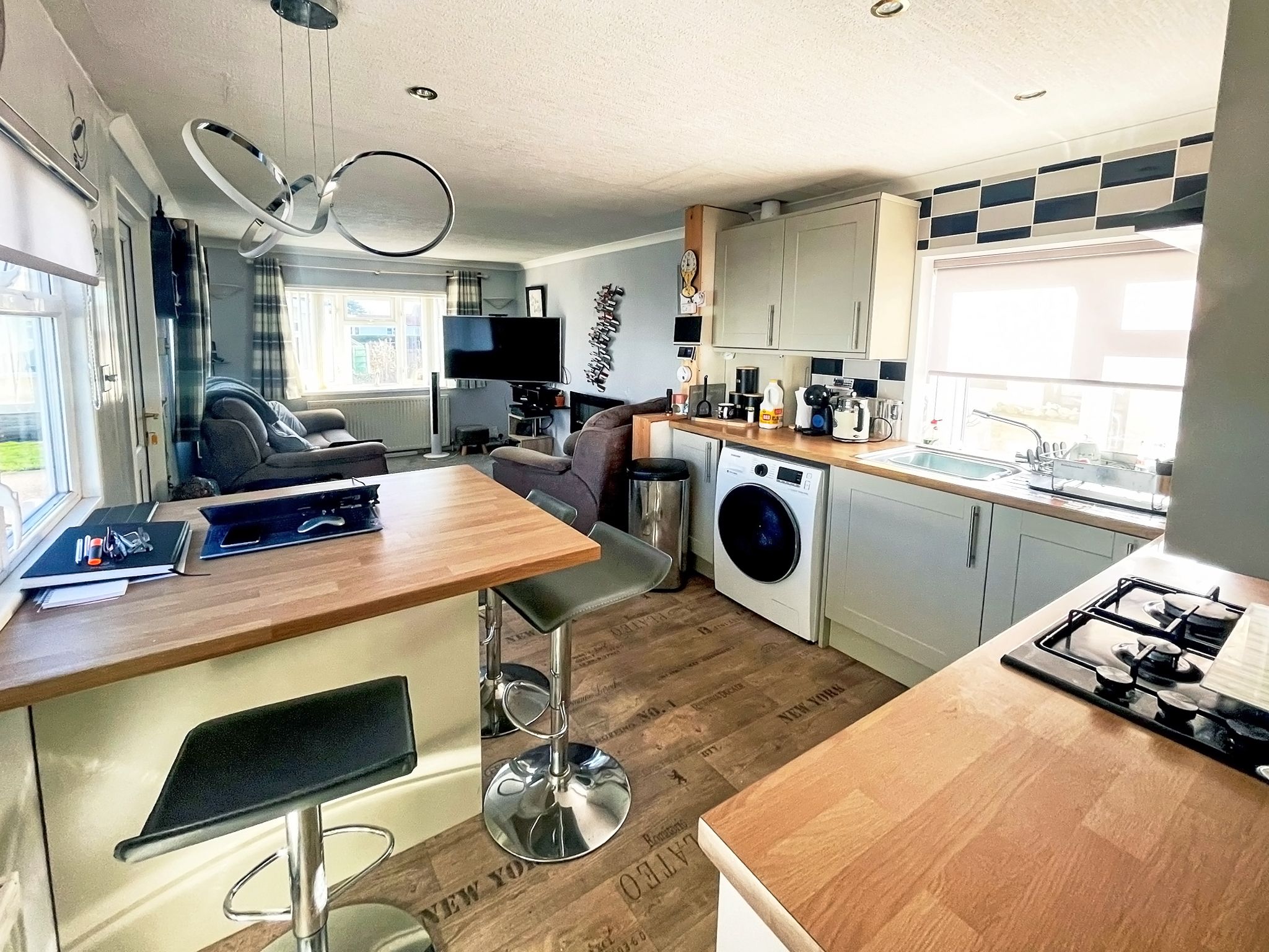 2 bed mobile/park home for sale in Kingsmead, Thornlea Park, Wick