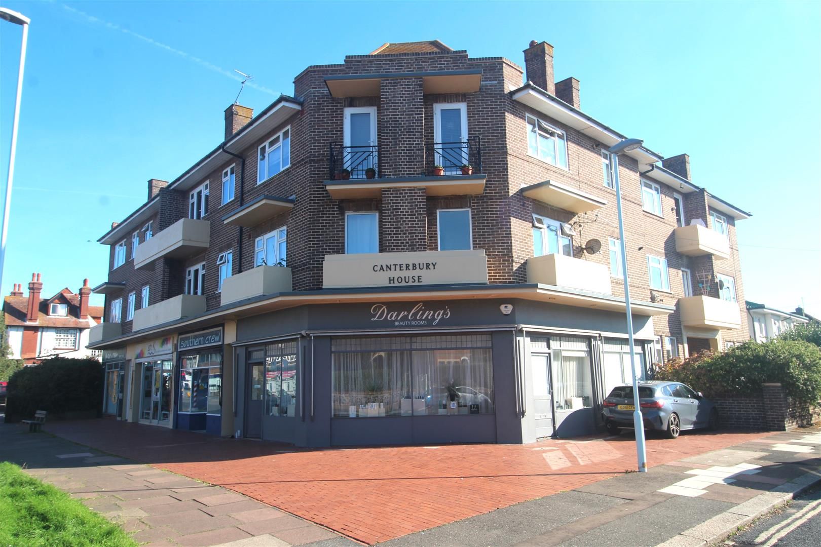 3 bed flat for sale in Broomfield Avenue, Broadwater, Worthing BN14