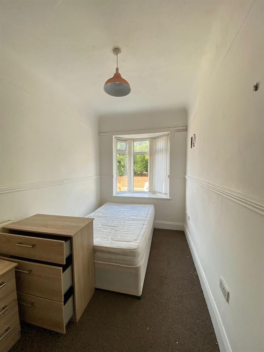 Room to rent in Aigburth Road, Aigburth, Liverpool L17 Zoopla