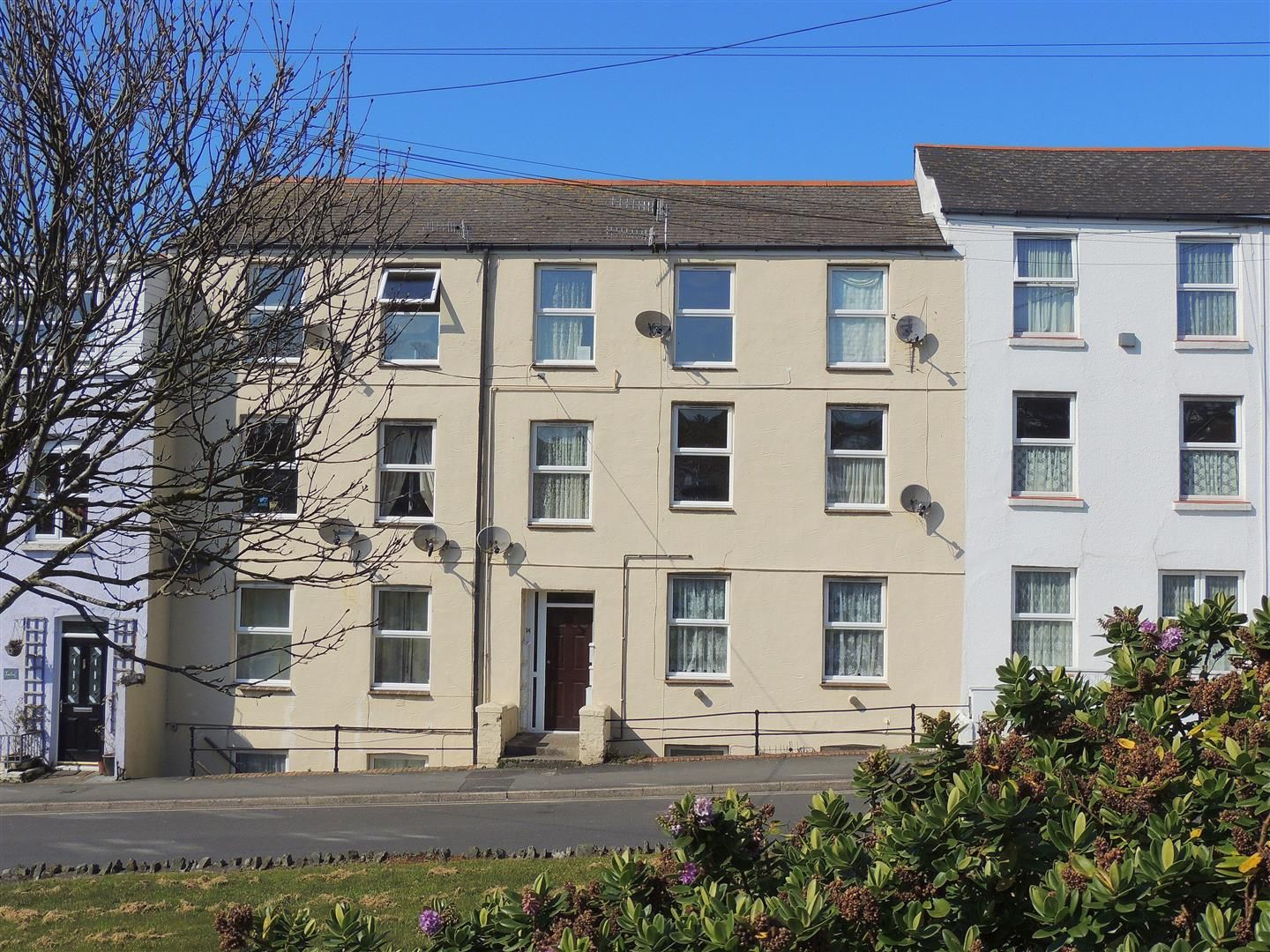 2 bed flat to rent in Highfield Road, EX34 Zoopla