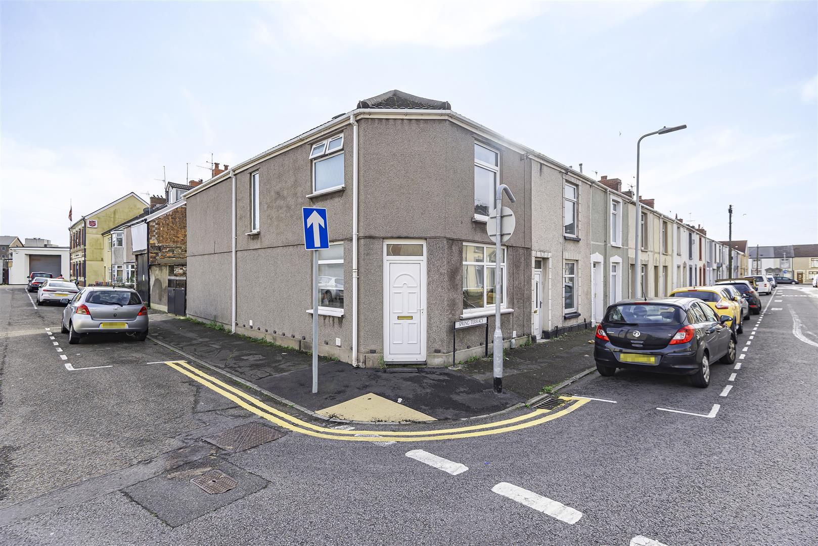 3 bed end terrace house for sale in Spring Terrace, Sandfields, Swansea