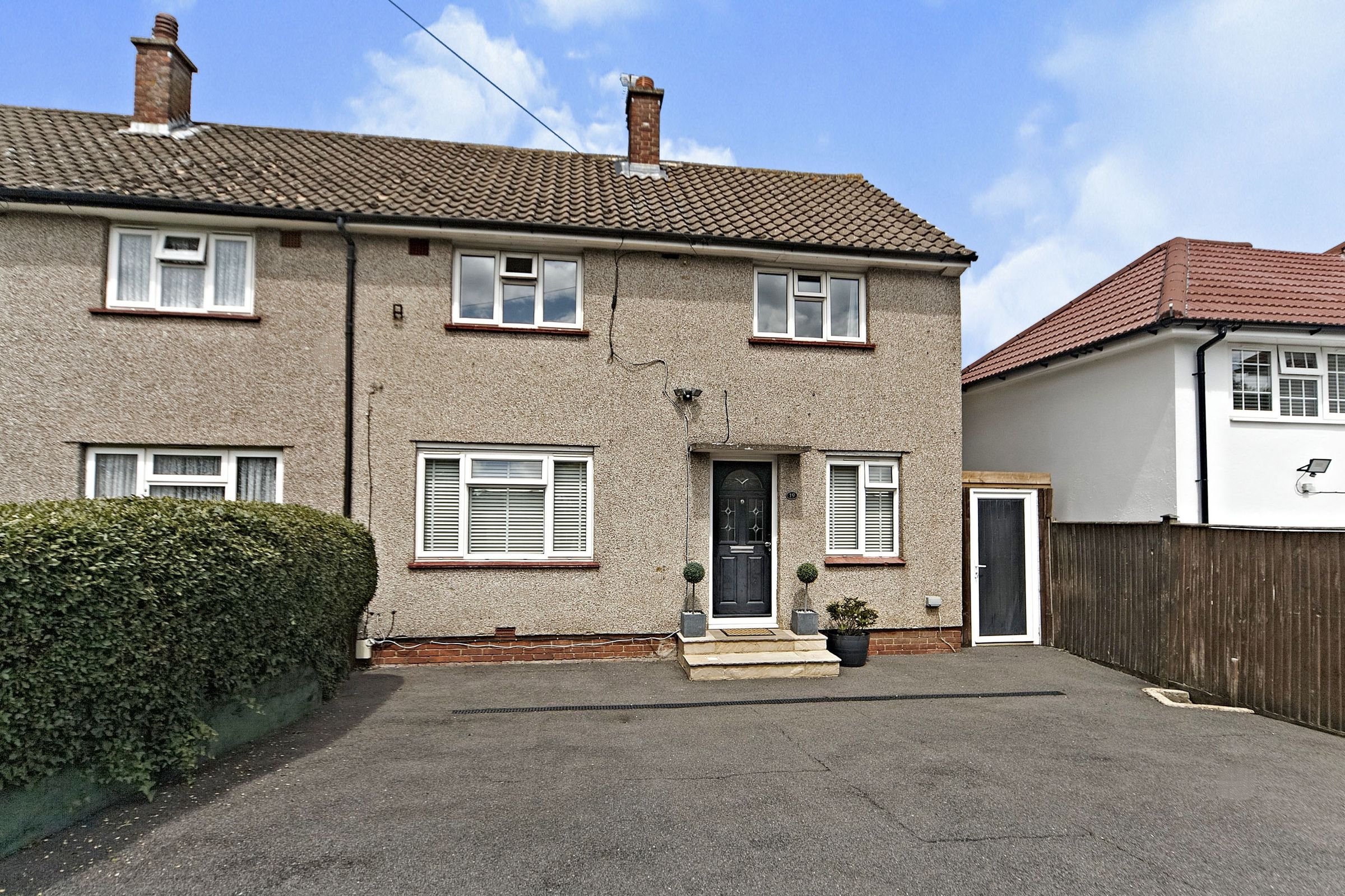 3 bed end terrace house for sale in Headley Drive, New Addington