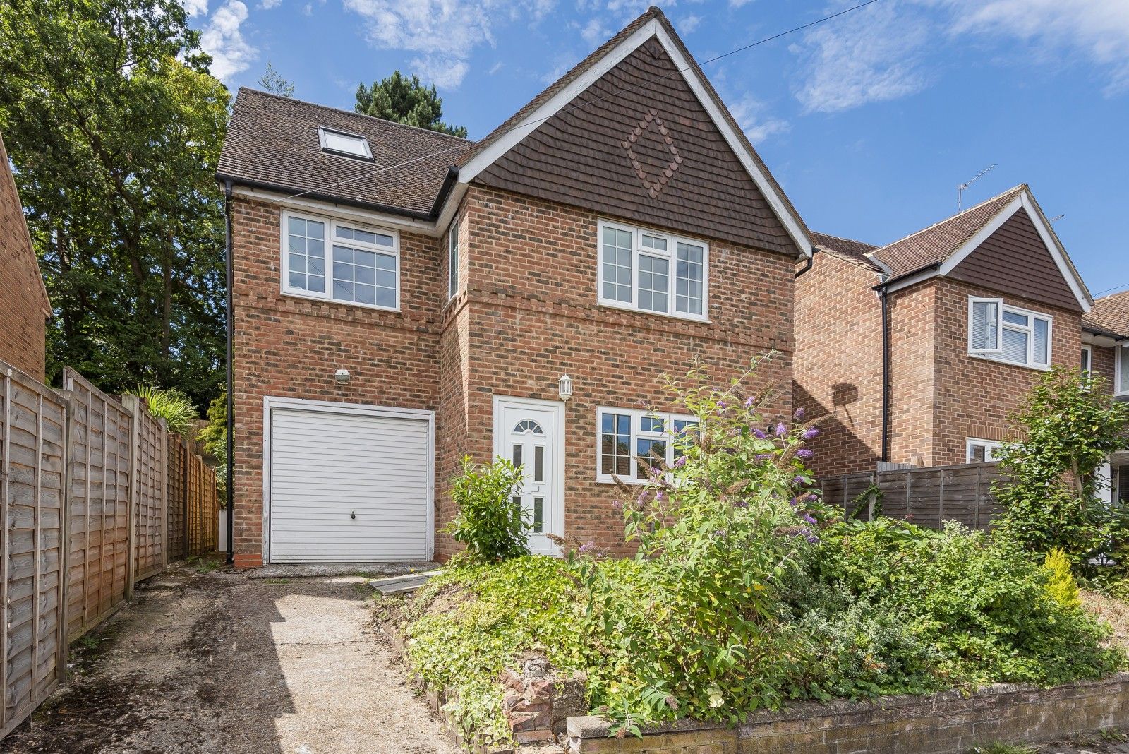 Locke King Road, Weybridge KT13  