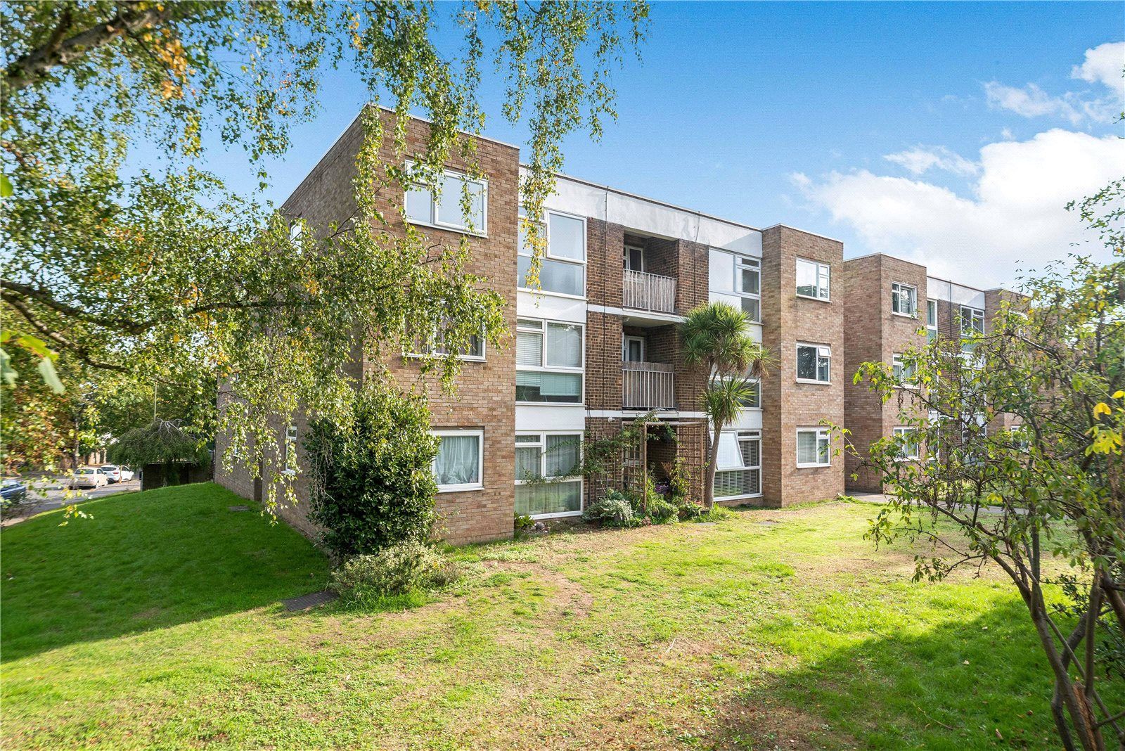 1 bed flat for sale in Russell Court, 1 London Lane, Bromley, Kent BR1