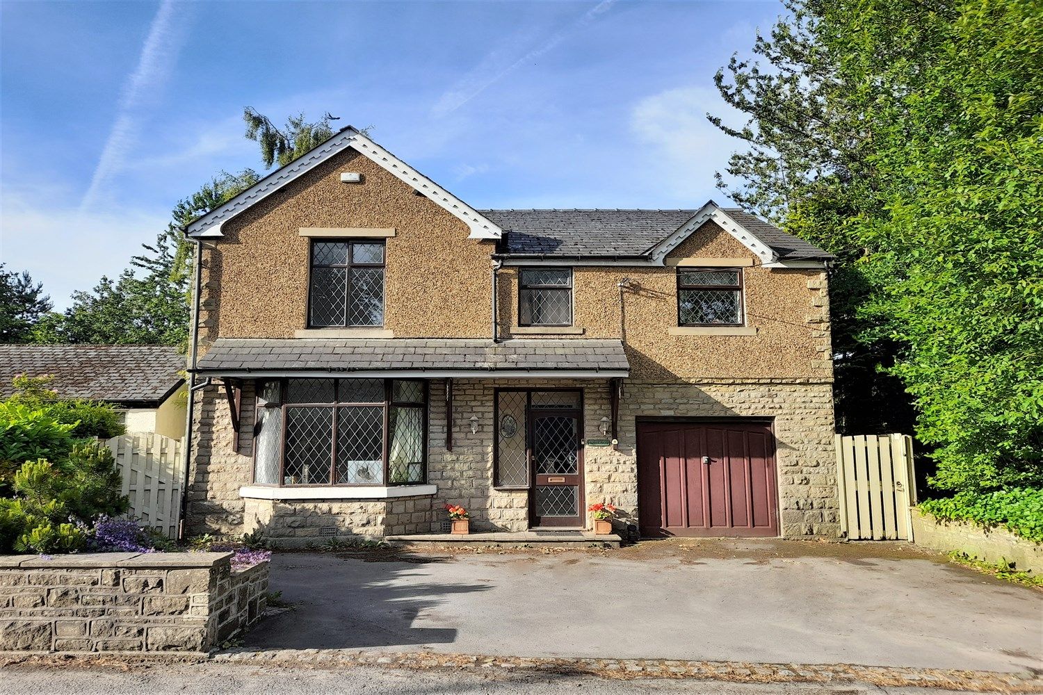 4 bed mews house for sale in Swallow House Lane, Hayfield, High Peak