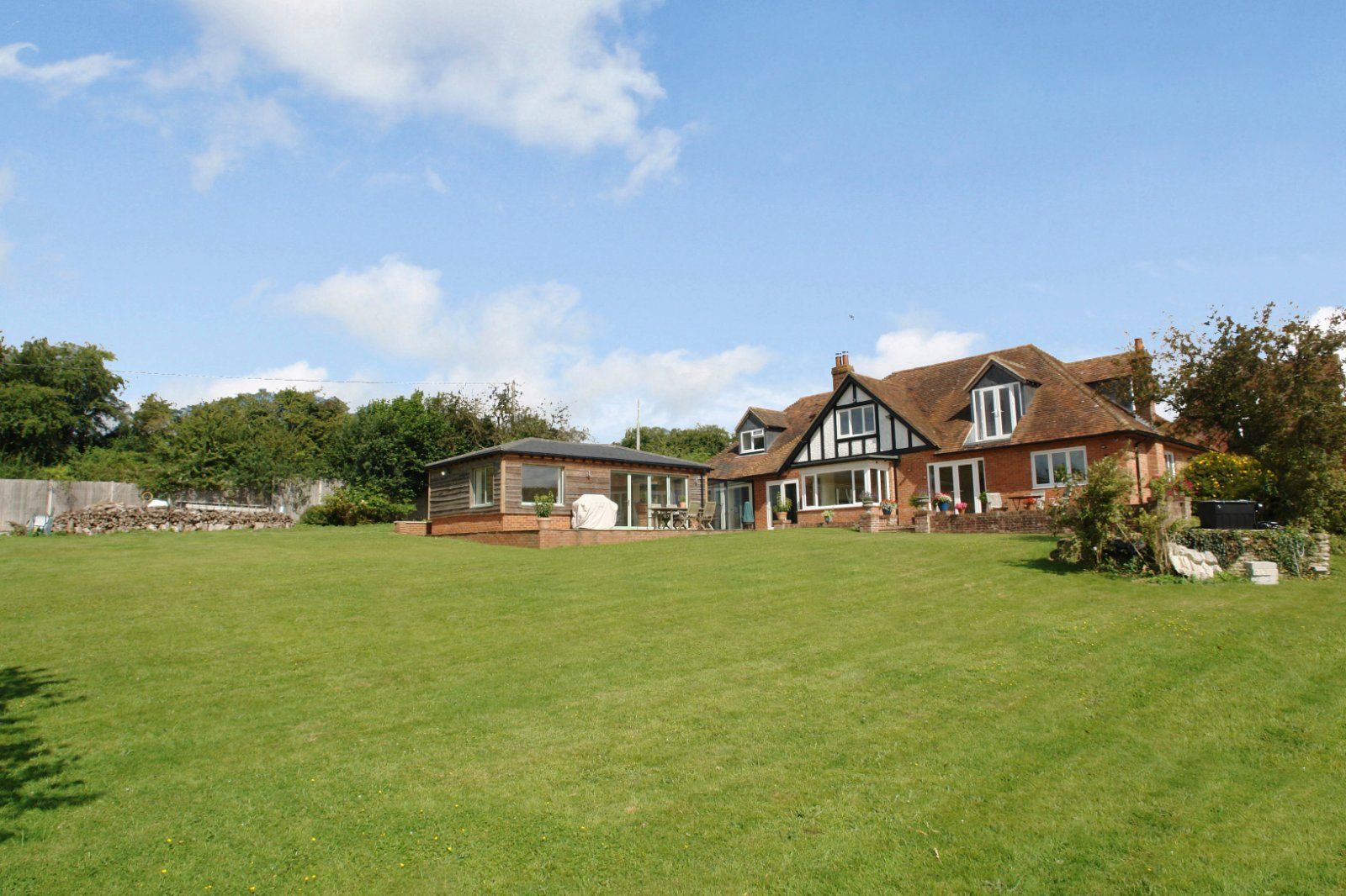 4 bed detached house for sale in Hampstead Norreys, Thatcham, Berkshire