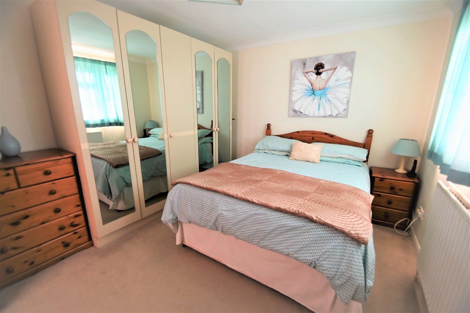 4 bed detached house for sale in Haynes Close, Langley, Berkshire SL3