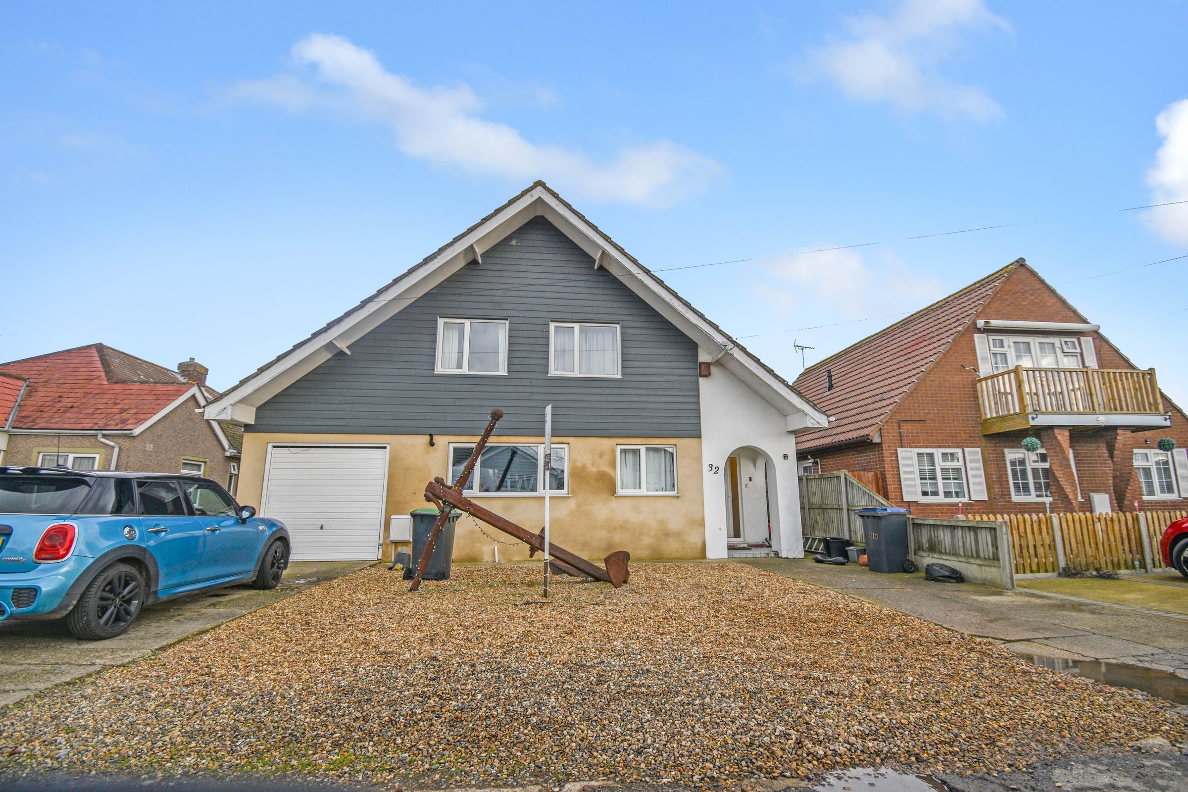 4 bed bungalow for sale in Daimler Avenue, Herne Bay CT6 Zoopla