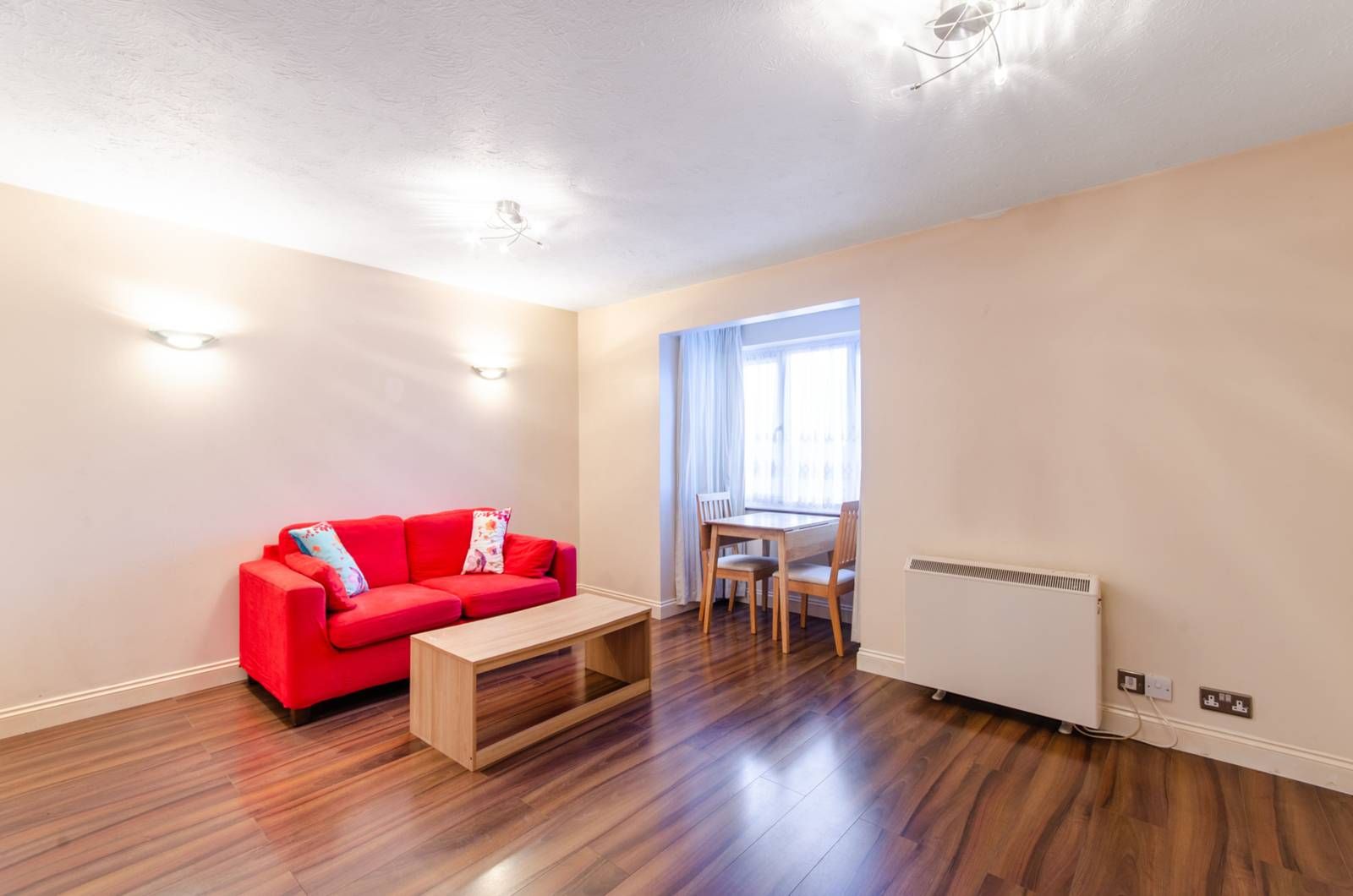 Perry Avenue, North Acton, London W3  