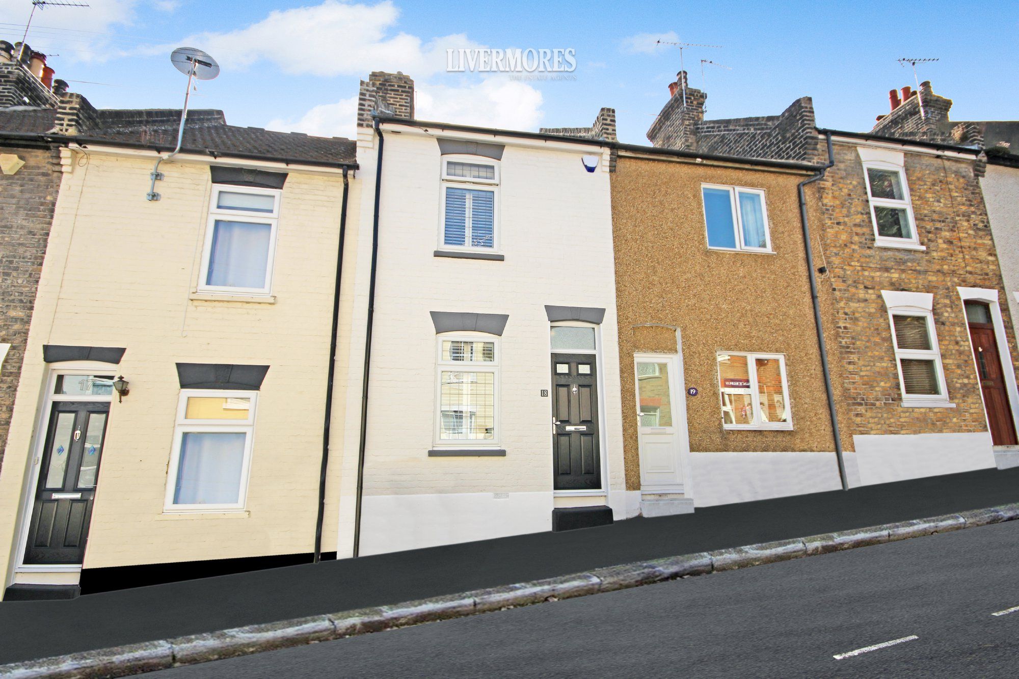 2 bed terraced house to rent in Castle Street, Greenhithe, Kent DA9
