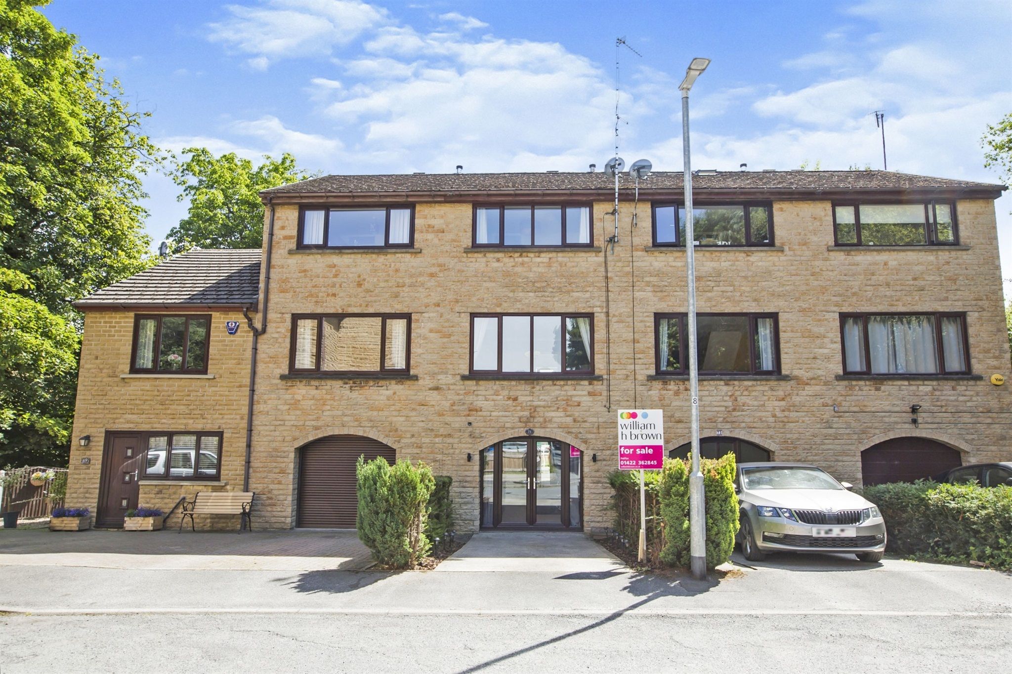 3 bed town house for sale in Hebble Vale Drive, Halifax HX2 Zoopla