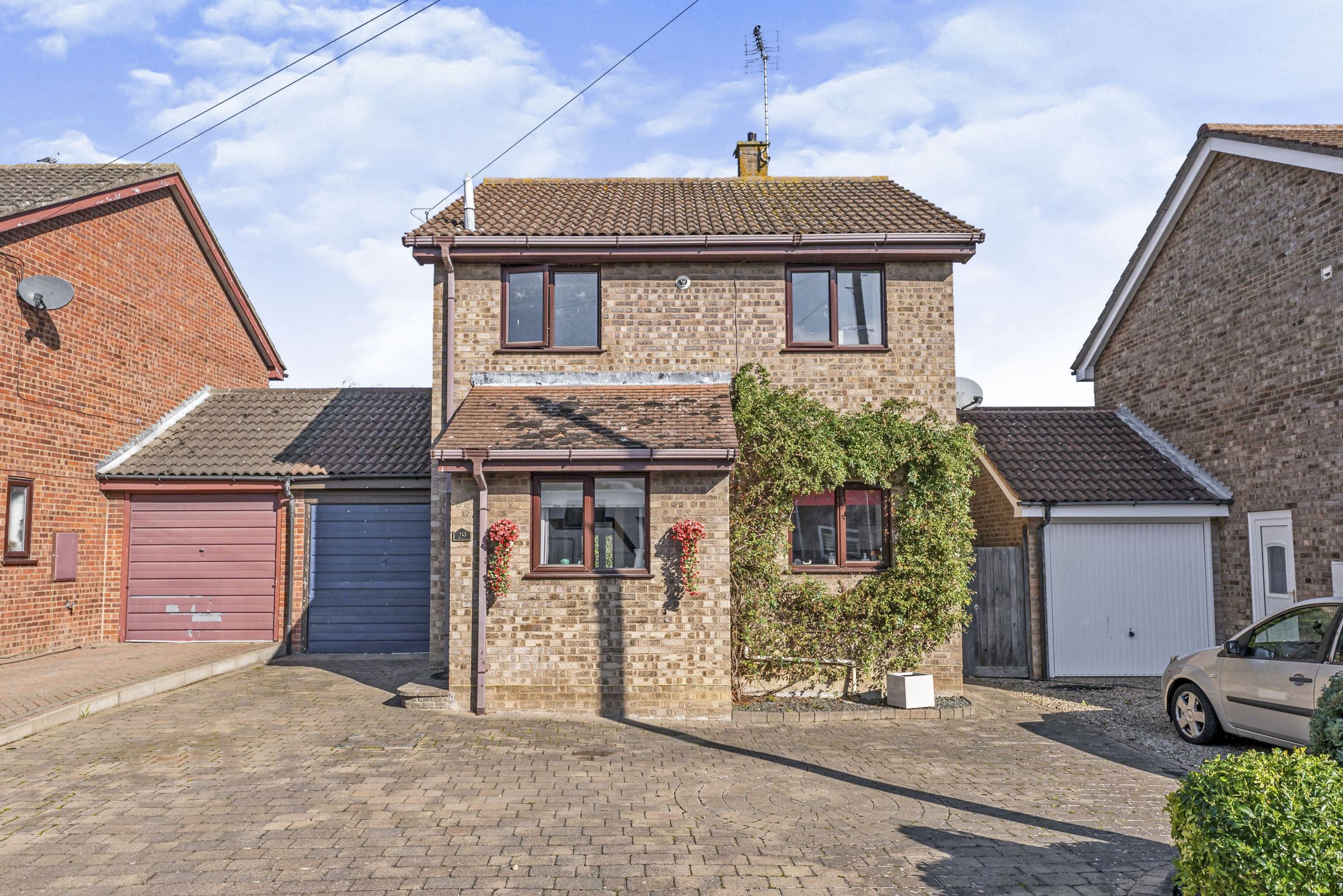 3 bed linkdetached house for sale in Orchard Close, Peterborough PE7