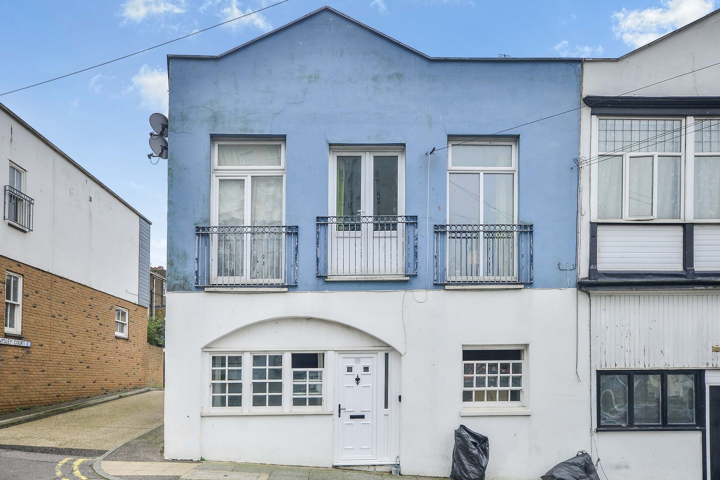 1 bed flat for sale in Plains Of Waterloo, Ramsgate, Kent, . CT11 Zoopla