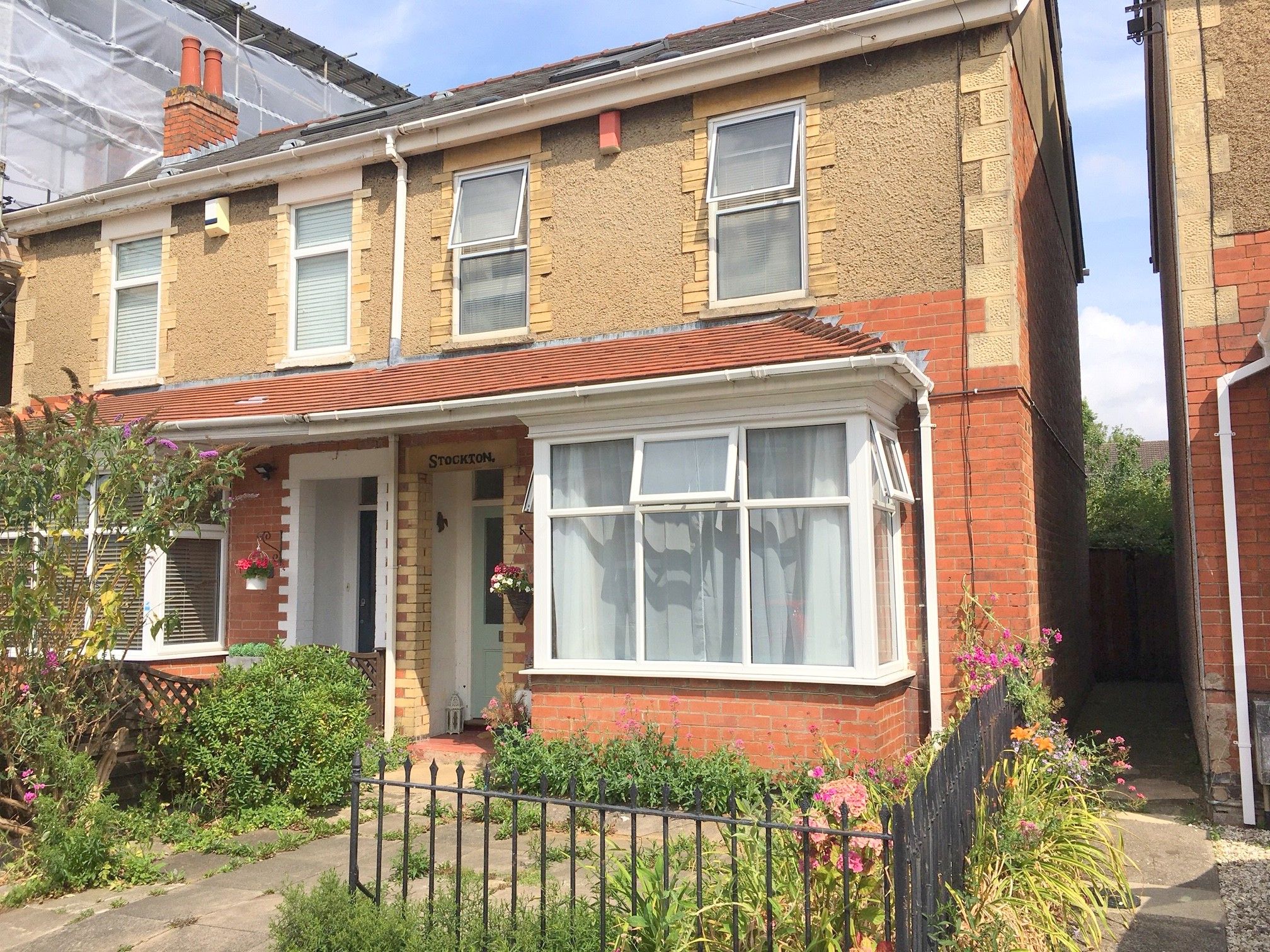 3 bed semidetached house for sale in Cromwell Road, Cheltenham