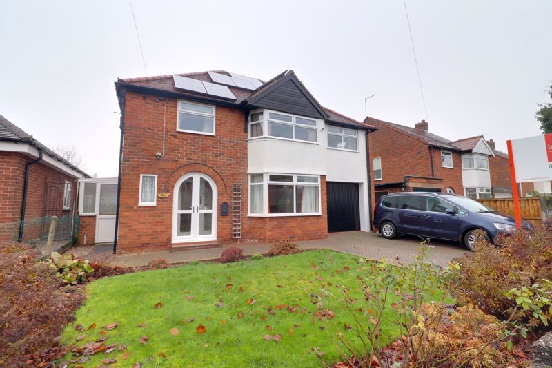5 bed detached house for sale in John Amery Drive, Burton Manor, Stafford ST17 Zoopla
