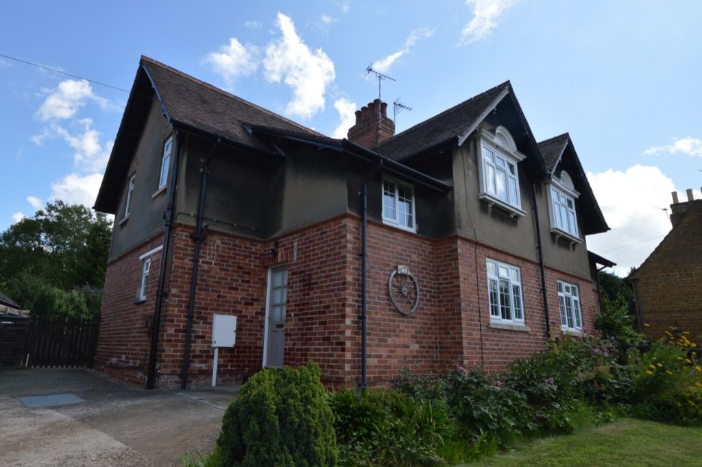 3 bed cottage to rent in Main Street, Woolsthorpe By Belvoir NG32 Zoopla