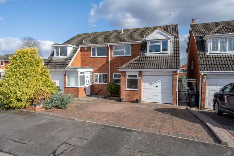 3 bed semidetached house for sale in Quilletts Road, Wordsley