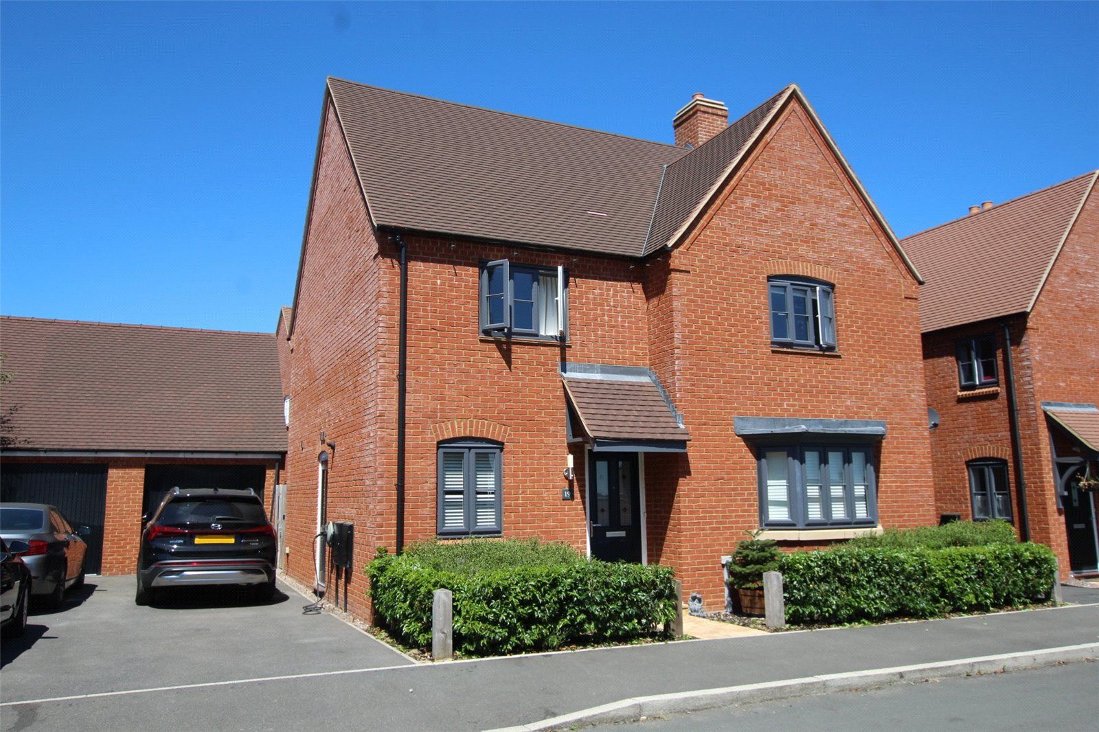 Desdemona Way, Brackley NN13  