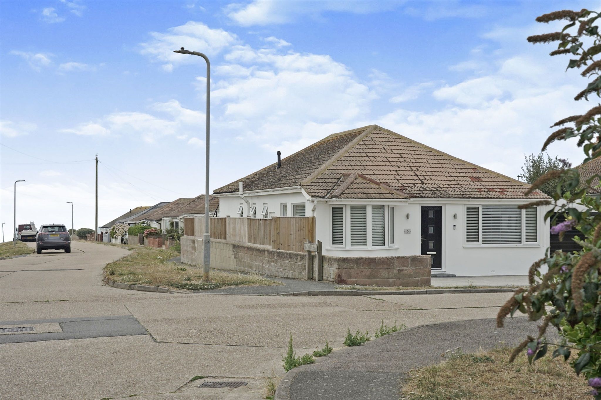 3 bed detached bungalow for sale in York Road, Peacehaven BN10 Zoopla