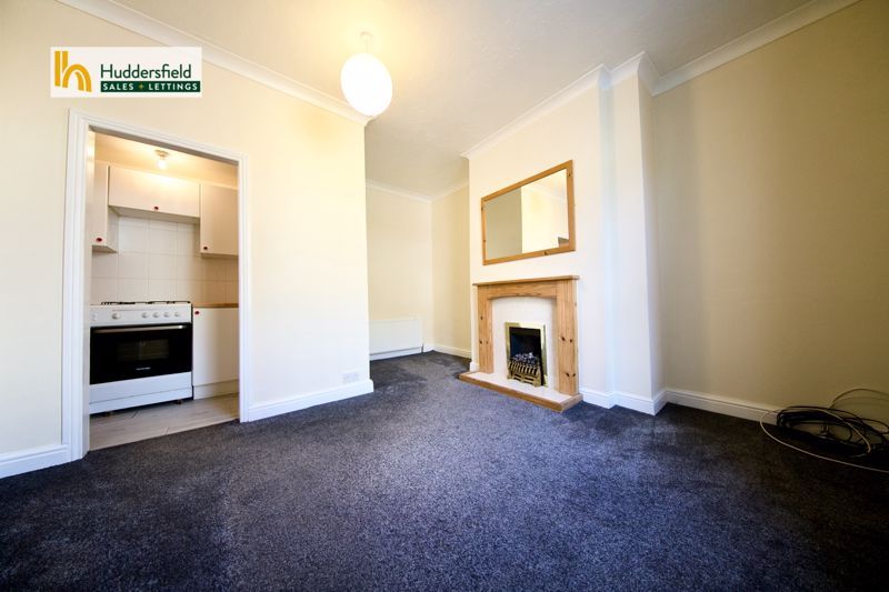 1 bed terraced house to rent in Leef Street, Moldgreen, Huddersfield