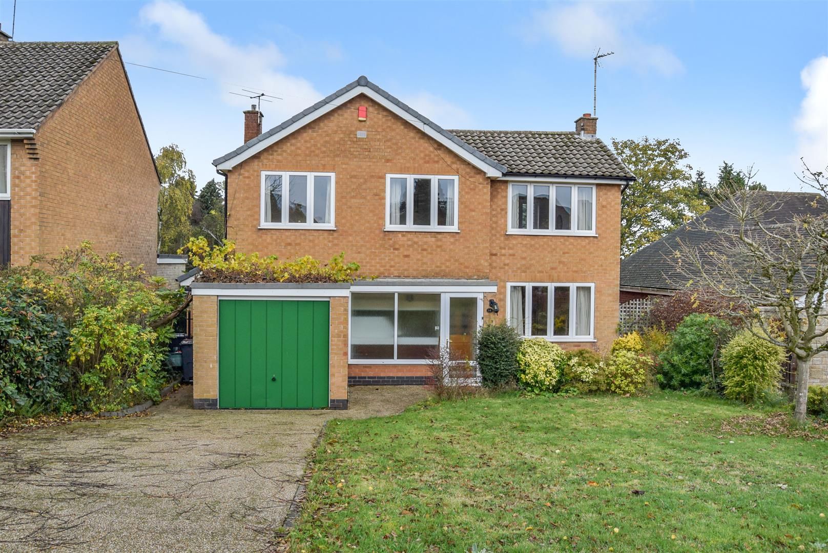 3 bed detached house for sale in Linwood Crescent, Ravenshead
