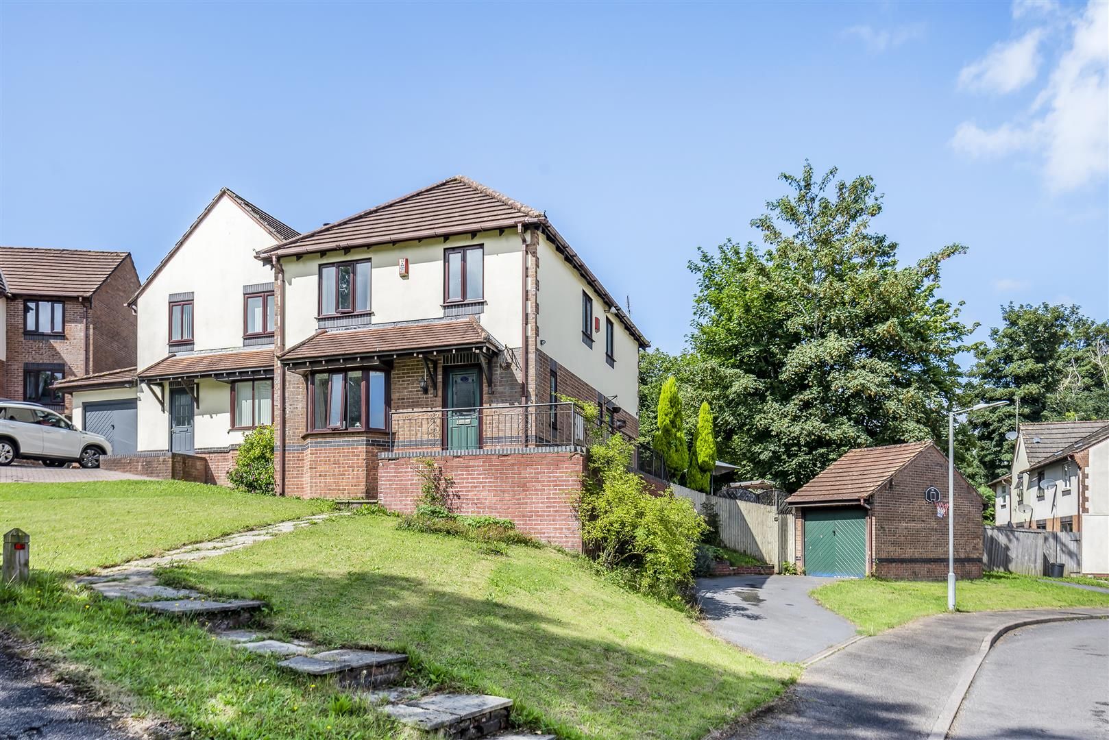 4 bed detached house for sale in Tennyson Way, Killay, Swansea SA2 Zoopla