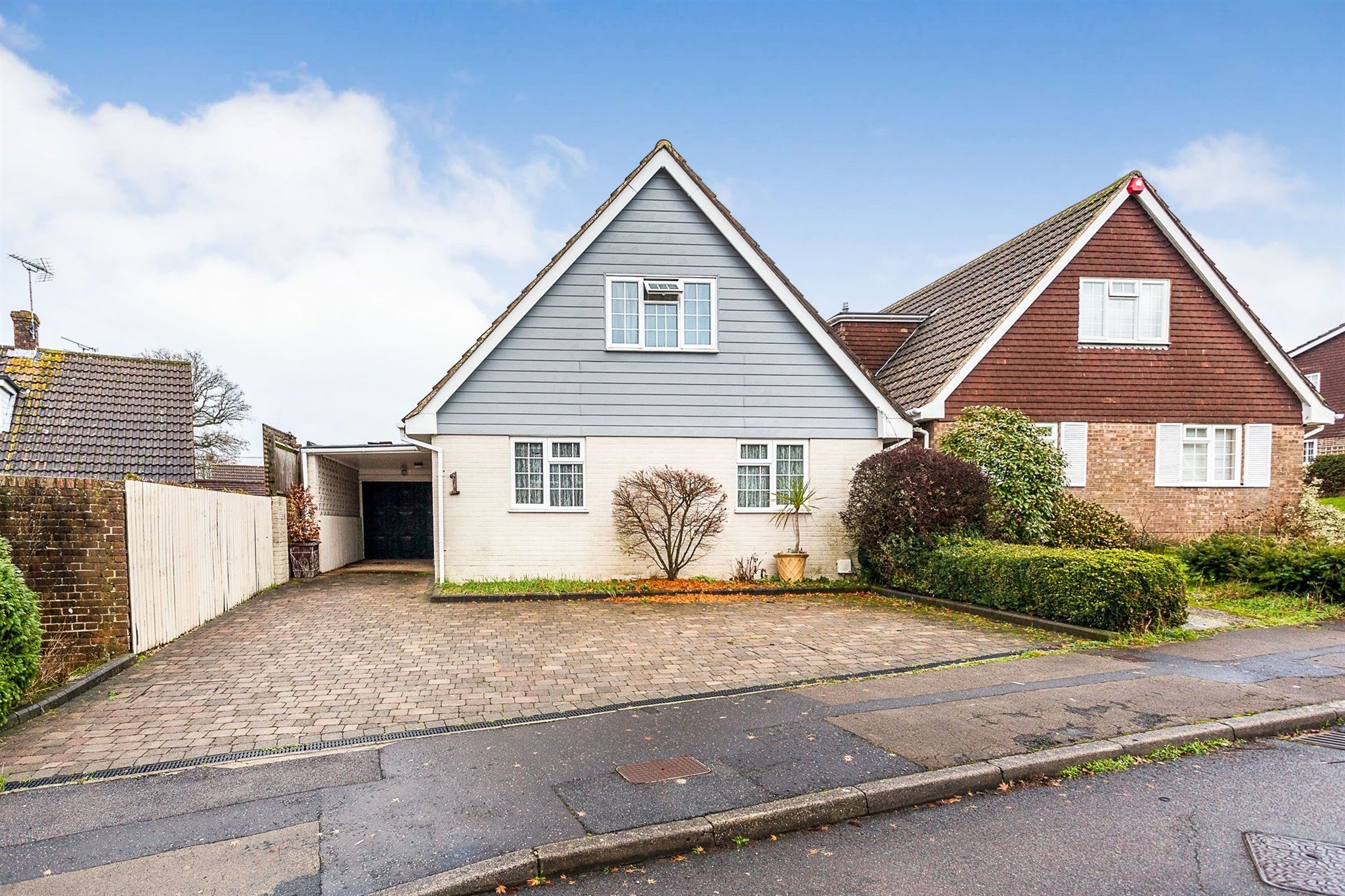4 bed bungalow for sale in Dunstall Farm Road, Burgess Hill RH15 Zoopla