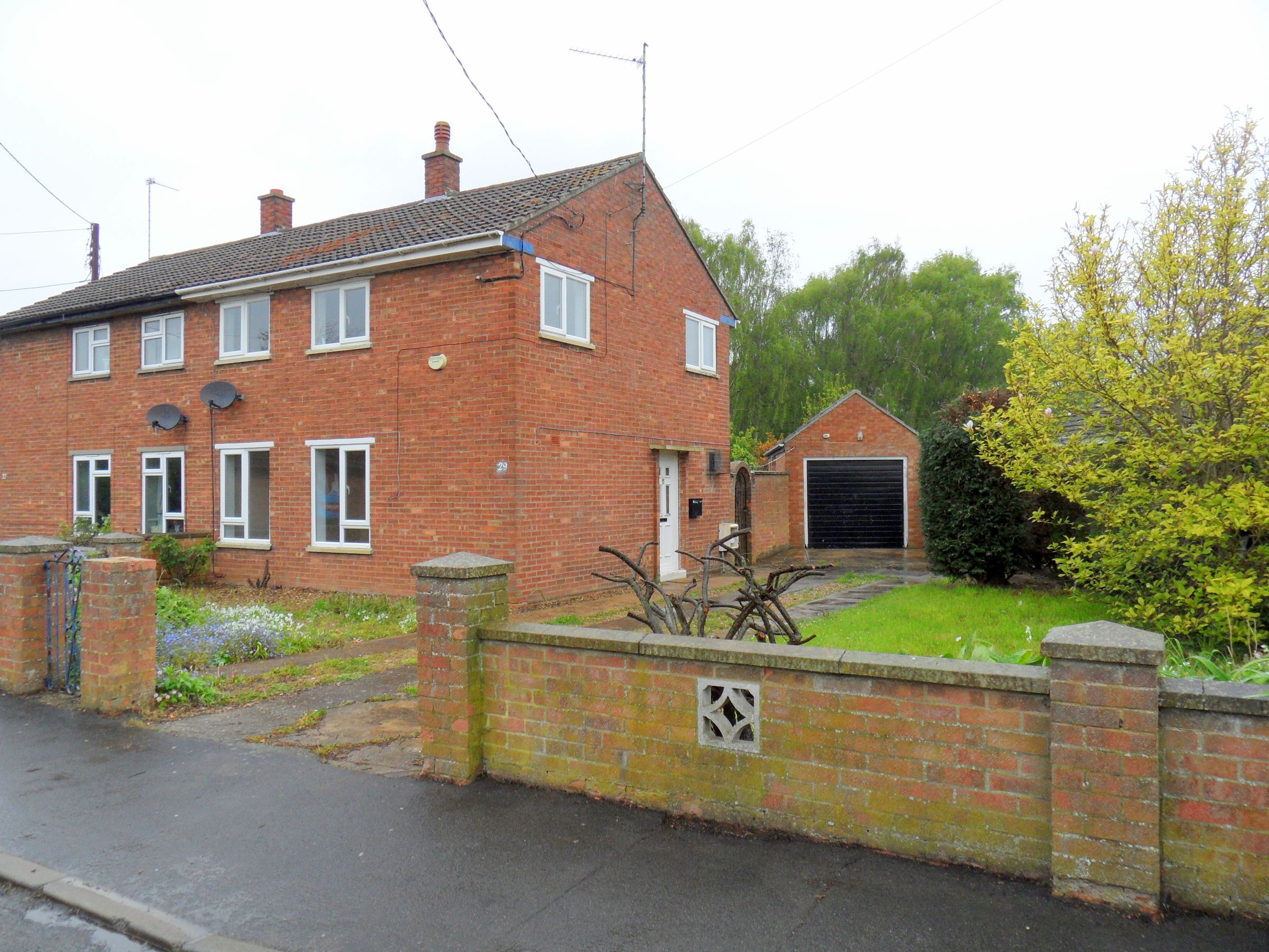 3 bed semidetached house for sale in Anne Road, Sutton Bridge