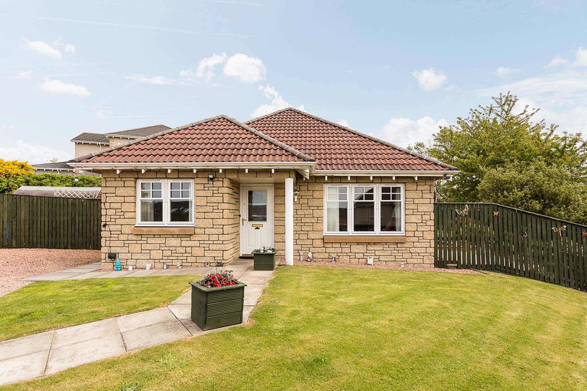 Ballumbie Gardens, Dundee DD4  